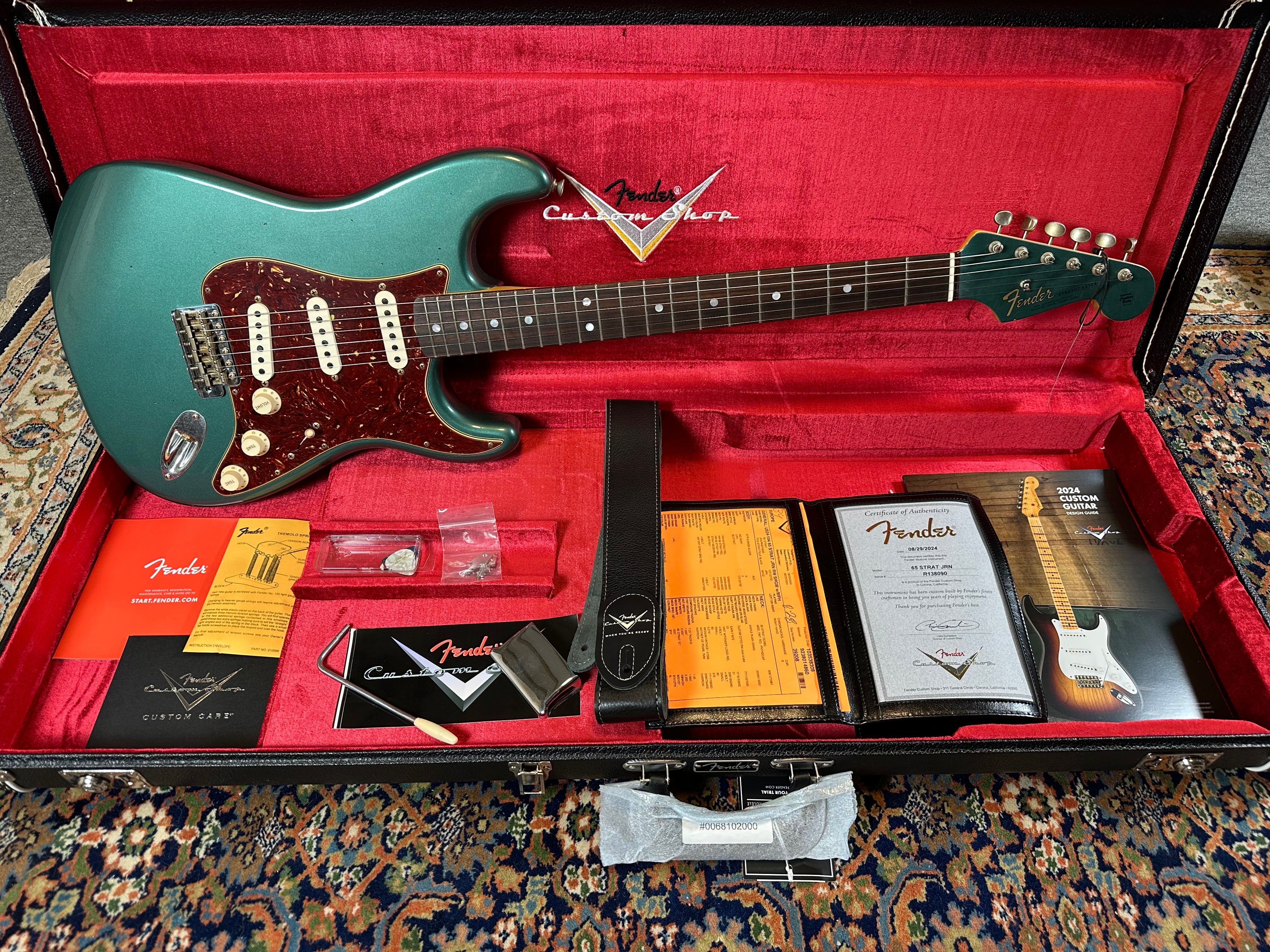 Fender Custom Shop '65 Journeyman Stratocaster 2024 Sherwood Green met bijpassende kop
