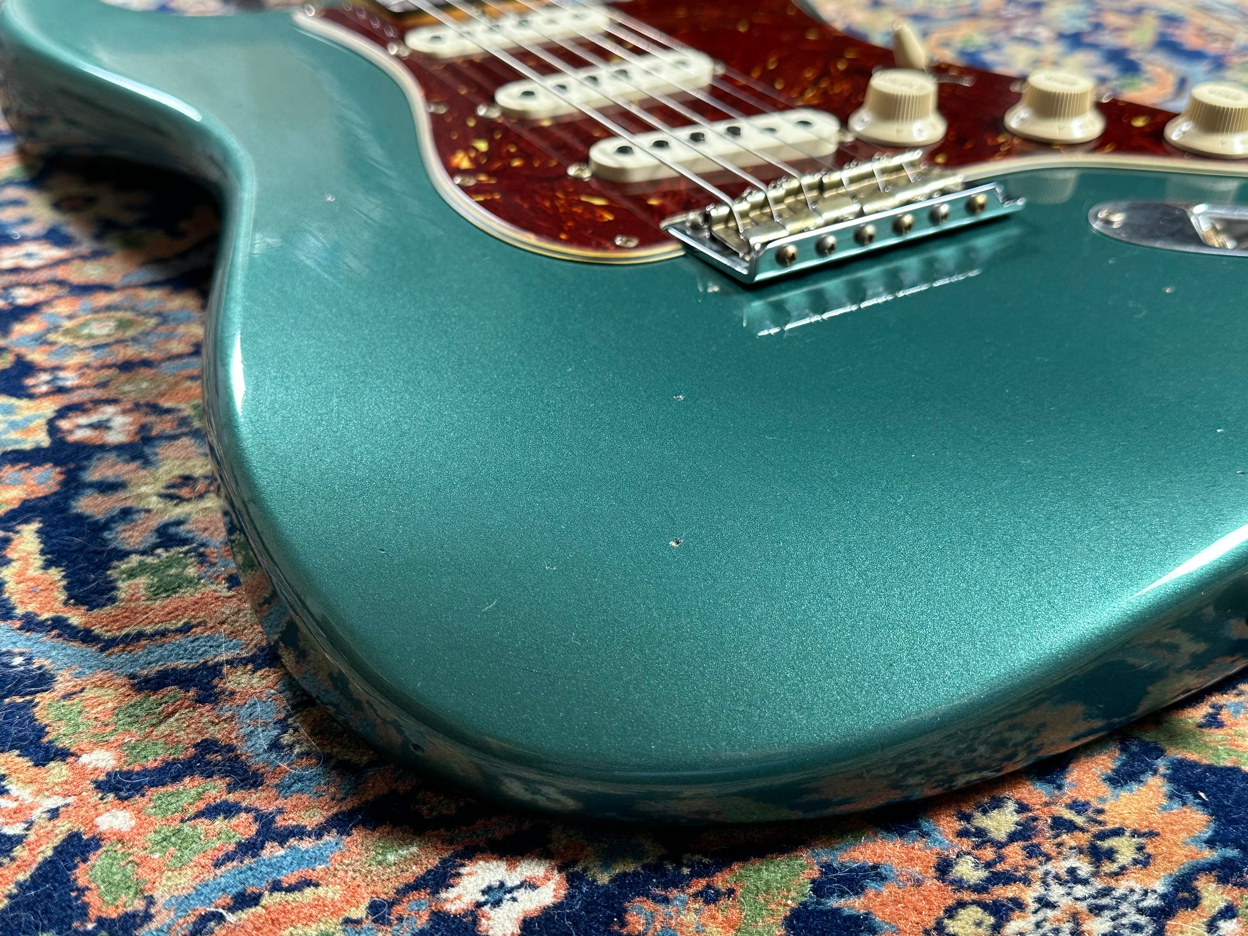 Fender Custom Shop '65 Journeyman Stratocaster 2024 Sherwood Green met bijpassende kop
