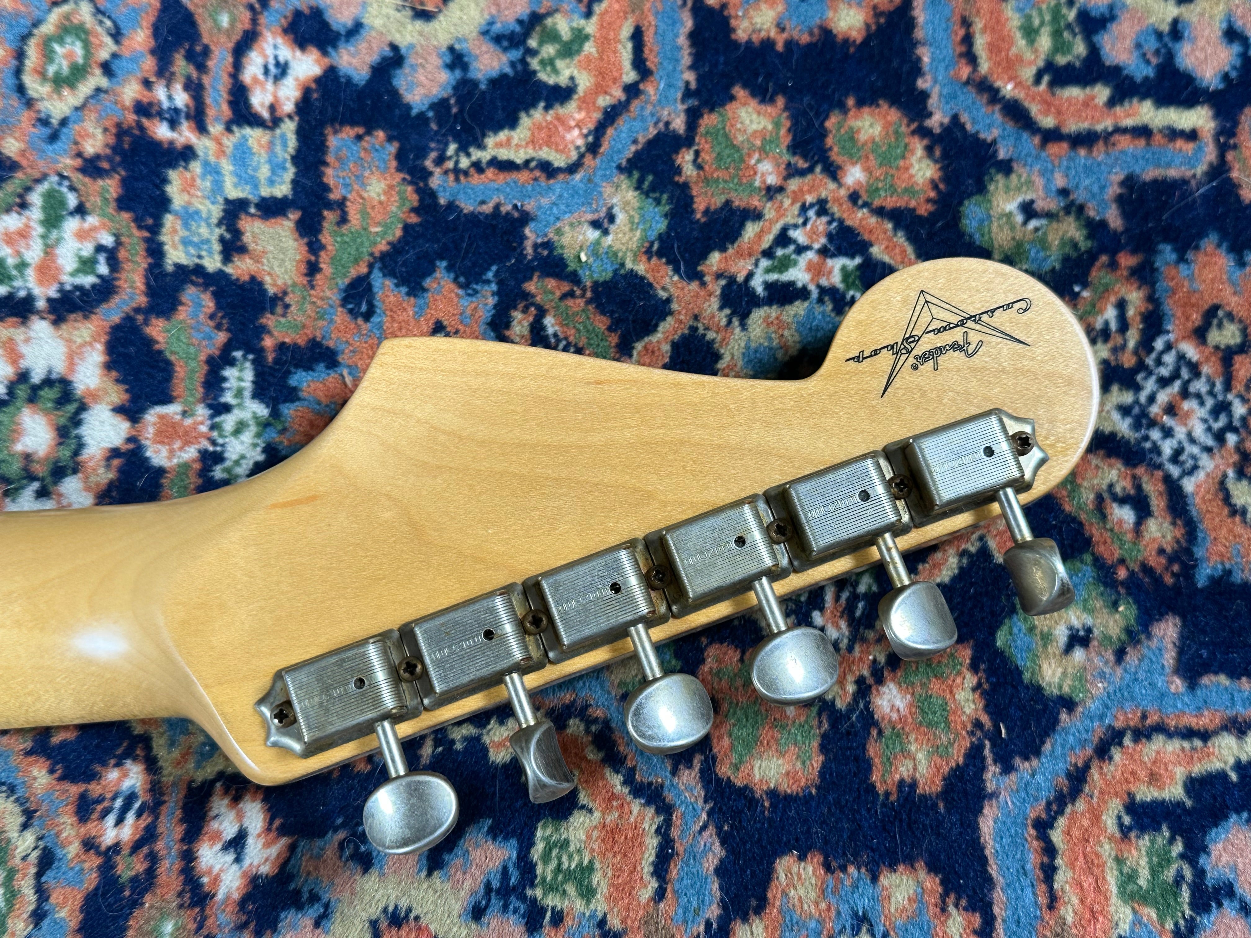 Fender Custom Shop '65 Journeyman Stratocaster 2024 Sherwood Green met bijpassende kop