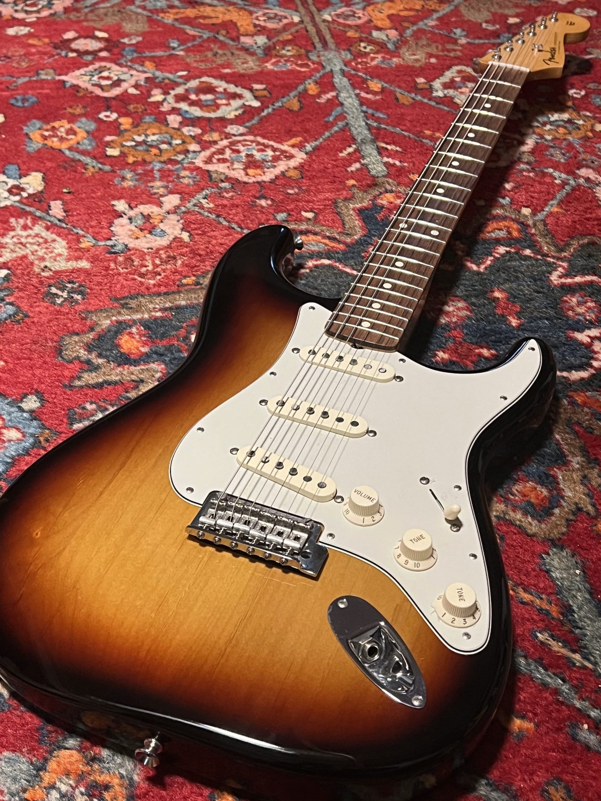 SOLD - 2014 Fender Classic Player '60s Custom Shop Designed Stratocaster Sunburst