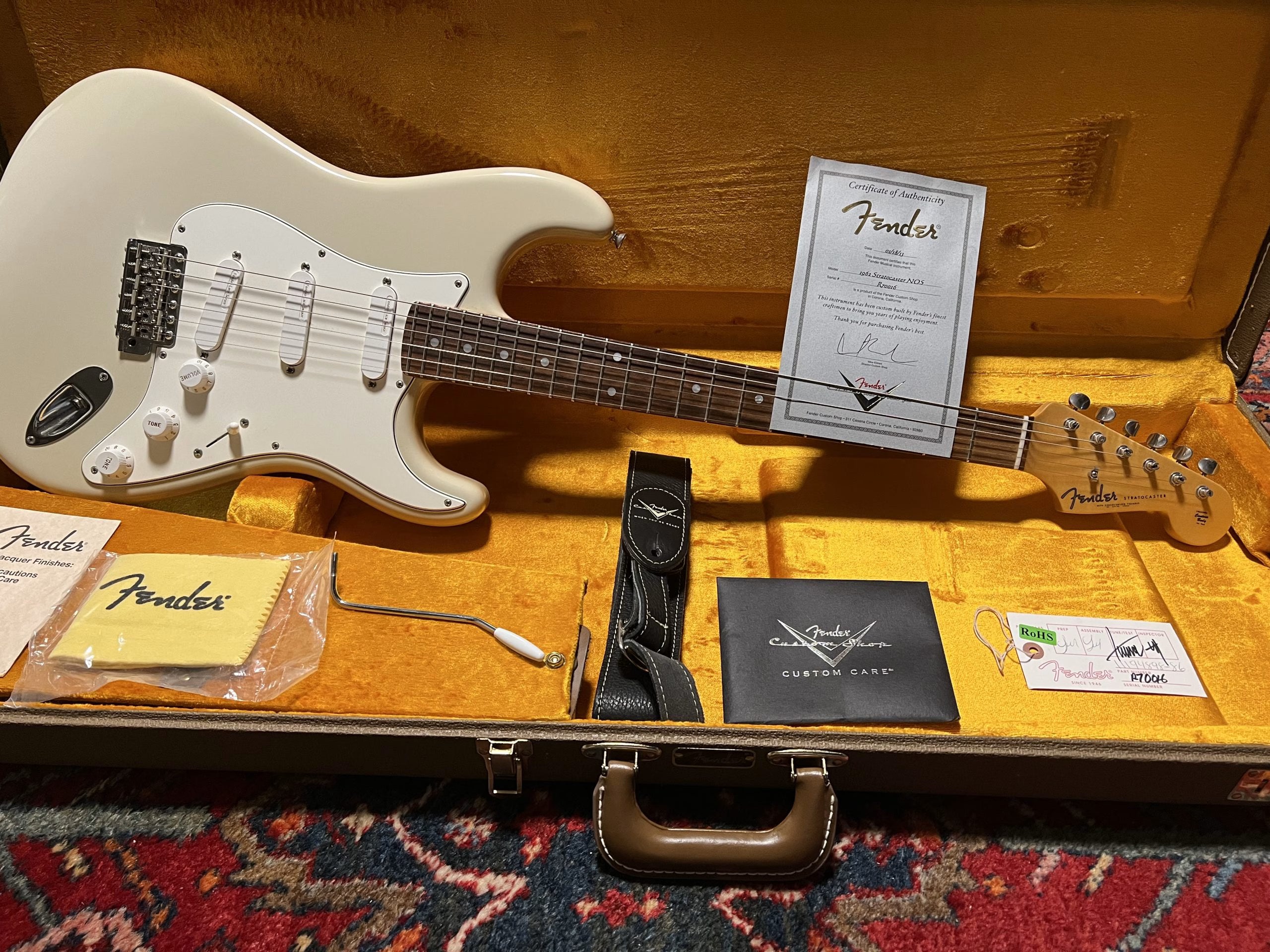 SOLD - 2013 Fender Custom Shop '62 Clapton Specs NOS Stratocaster Olympic White