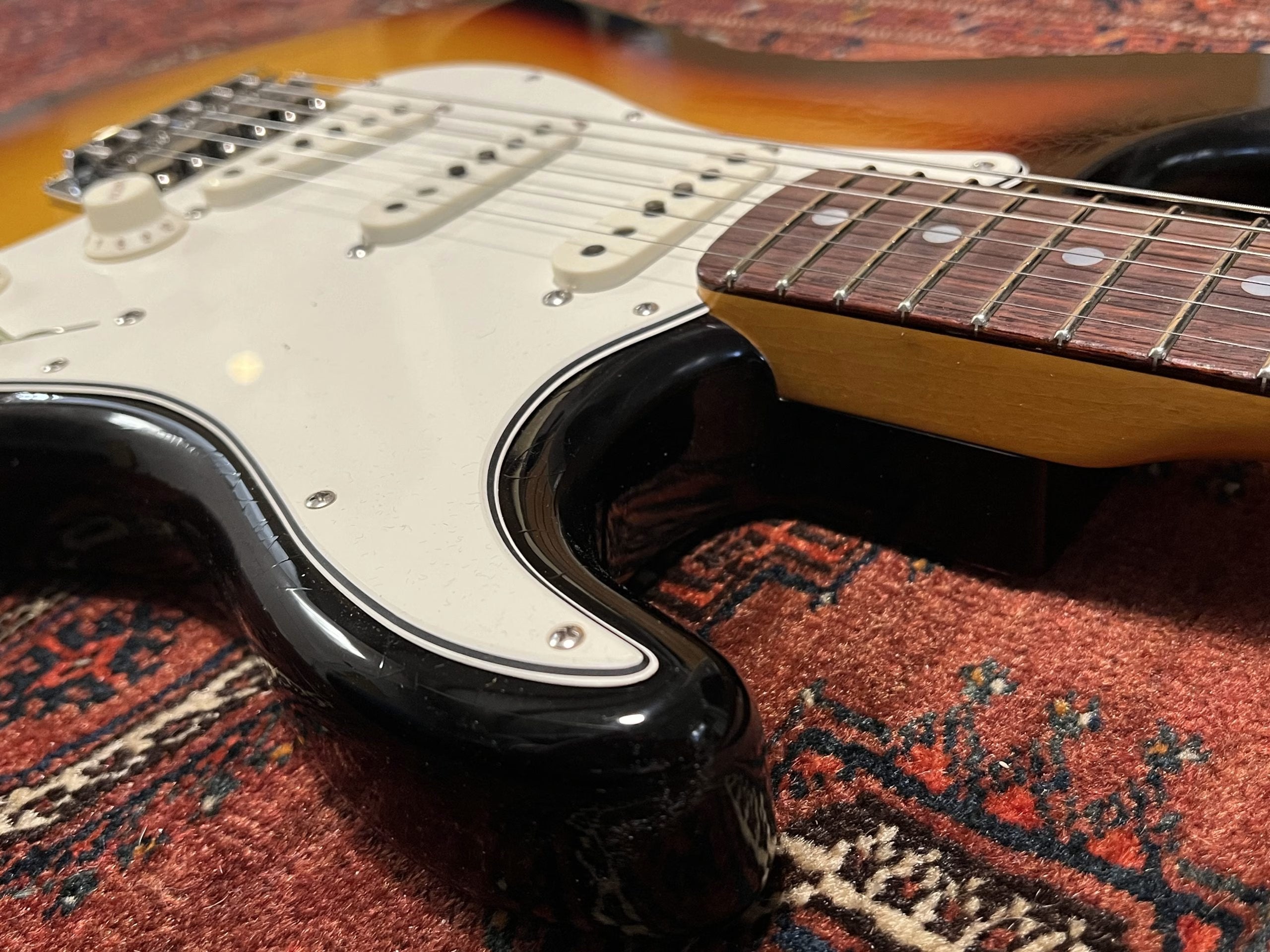 SOLD - 2023 Fender Custom Shop 66 Deluxe Closet Classic Stratocaster Sunburst