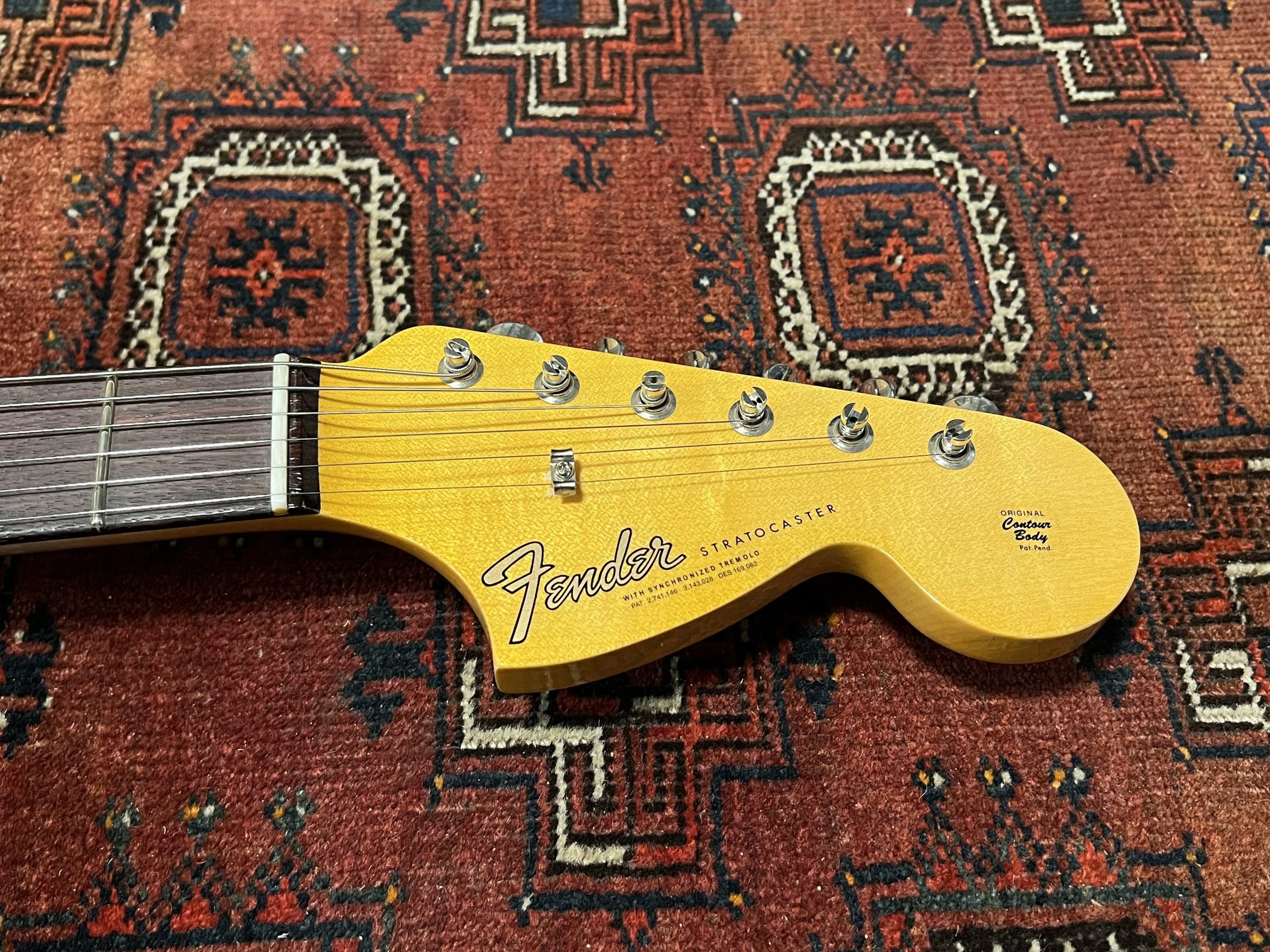 SOLD - 2023 Fender Custom Shop 66 Deluxe Closet Classic Stratocaster Sunburst
