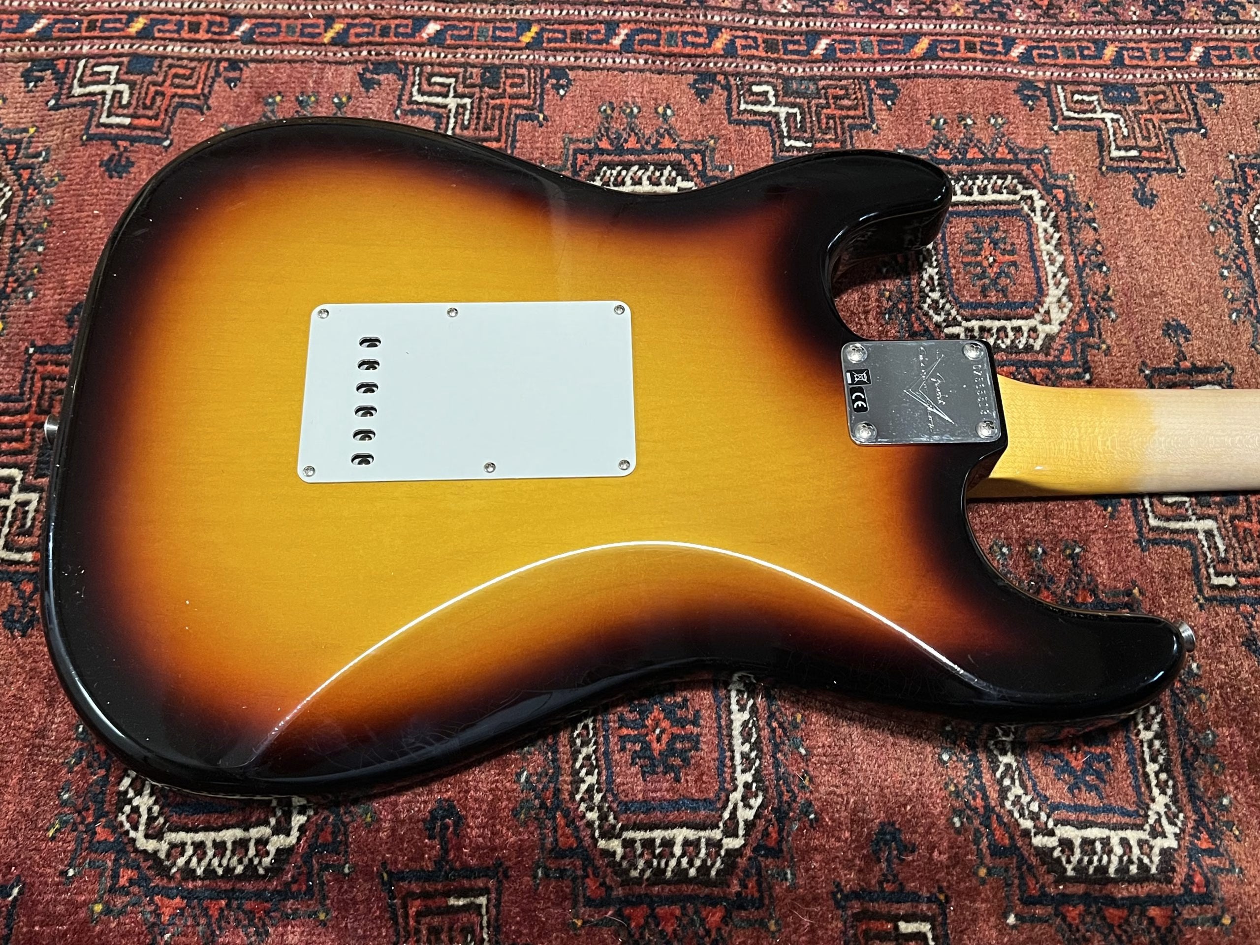 SOLD - 2023 Fender Custom Shop 66 Deluxe Closet Classic Stratocaster Sunburst