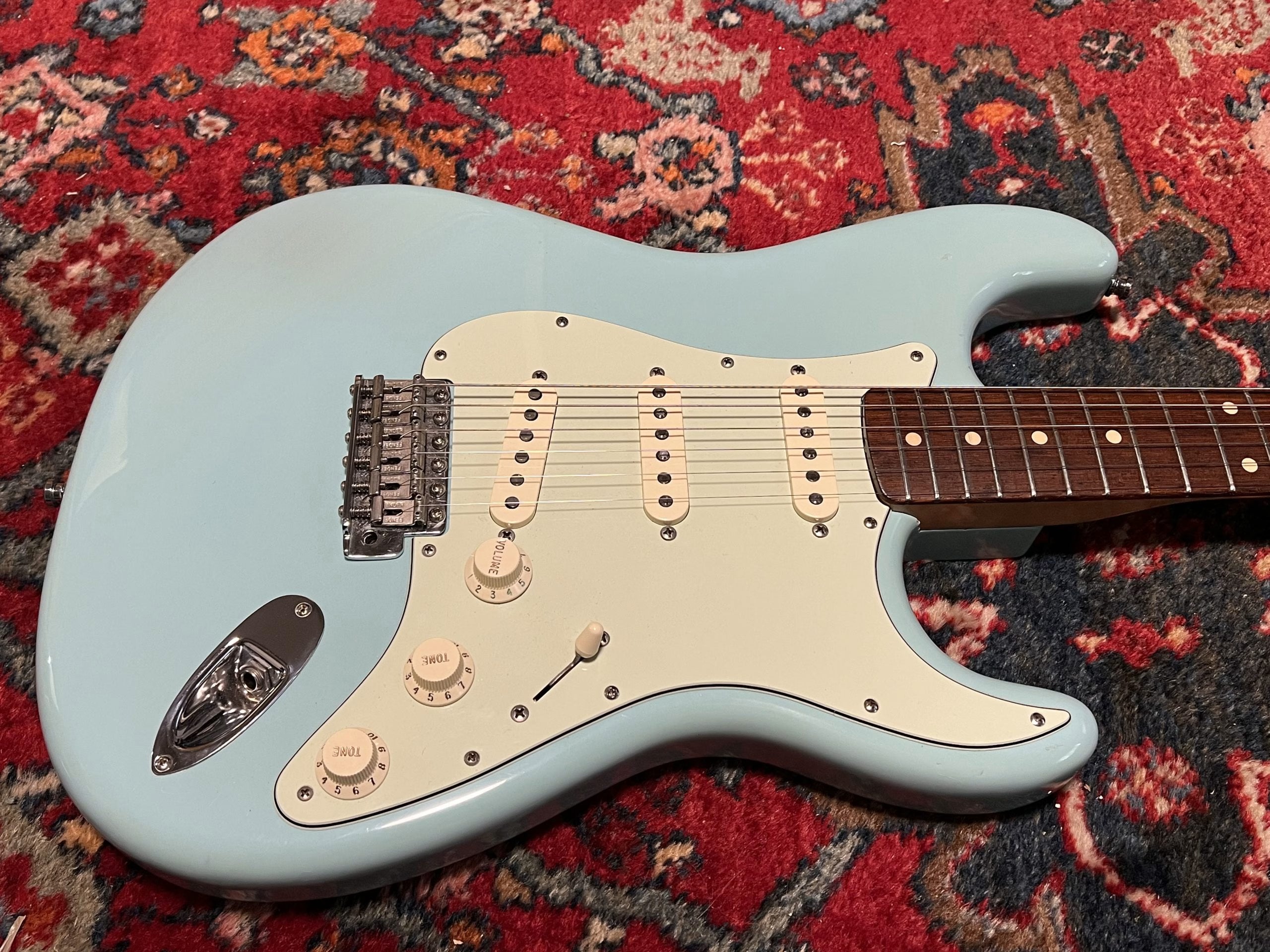 SOLD - 2000 Fender Custom Shop 60 NOS Daphne Blue