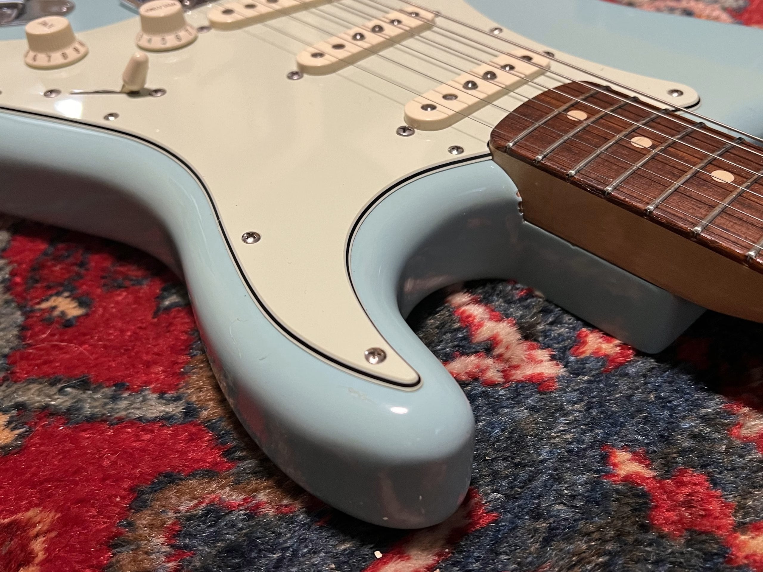 SOLD - 2000 Fender Custom Shop 60 NOS Daphne Blue