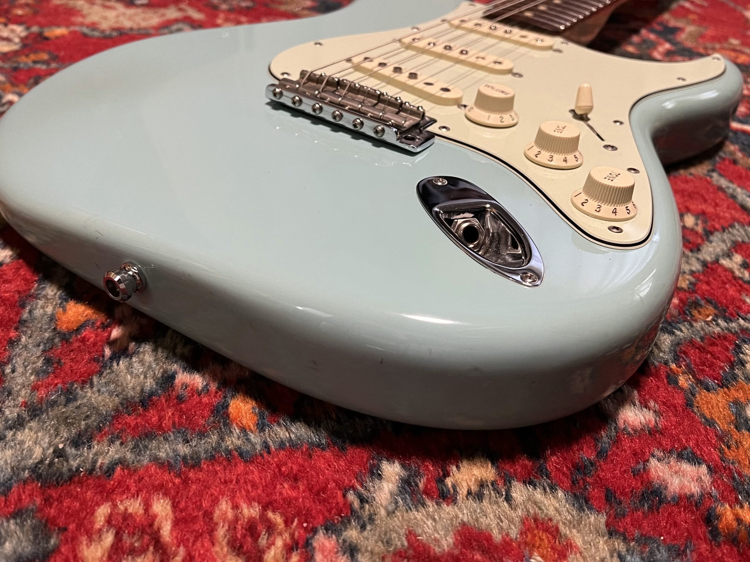 SOLD - 2000 Fender Custom Shop 60 NOS Daphne Blue