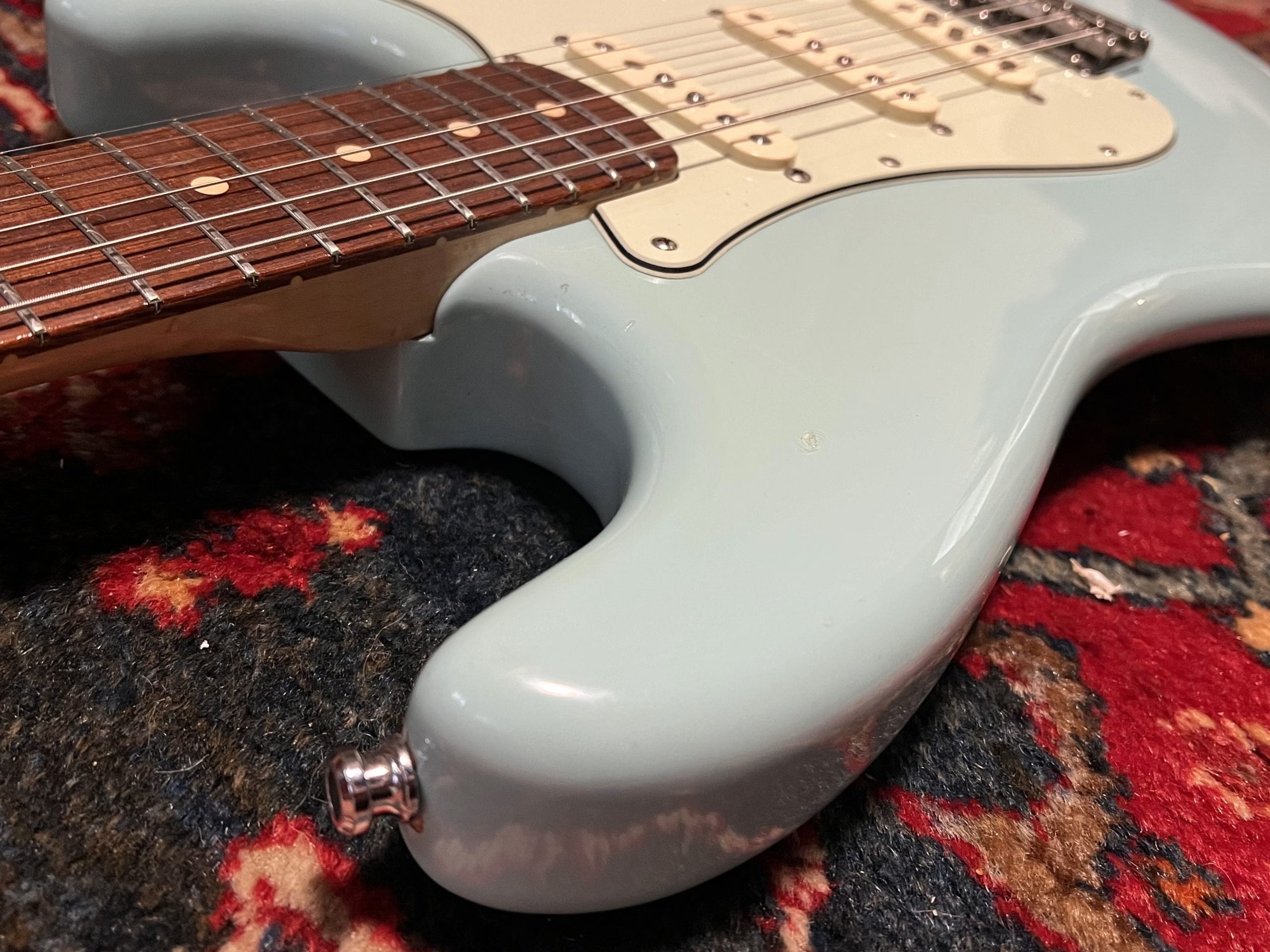 SOLD - 2000 Fender Custom Shop 60 NOS Daphne Blue