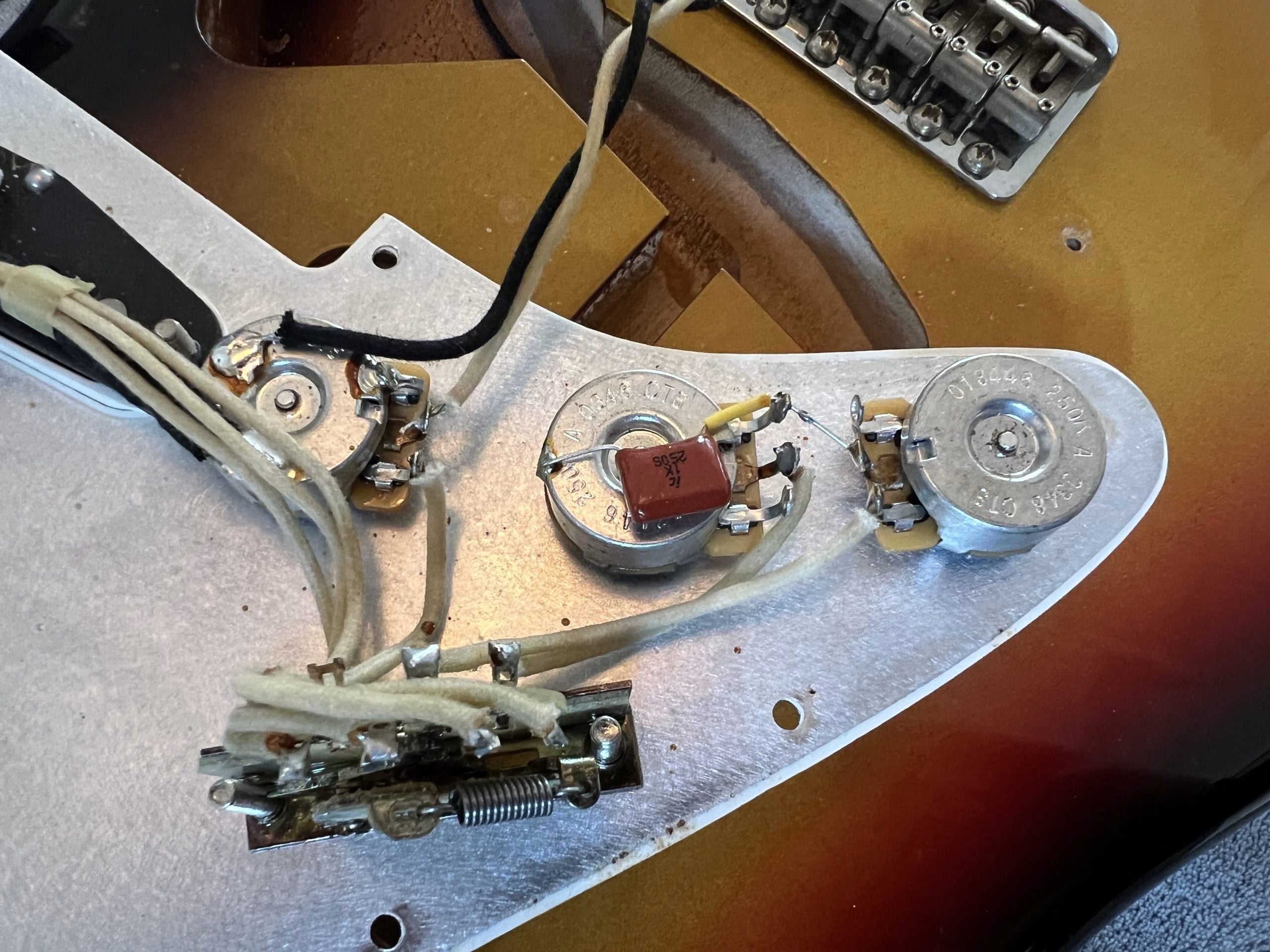 SOLD - 2004 Fender Custom Shop '60 NOS Stratocaster Sunburst