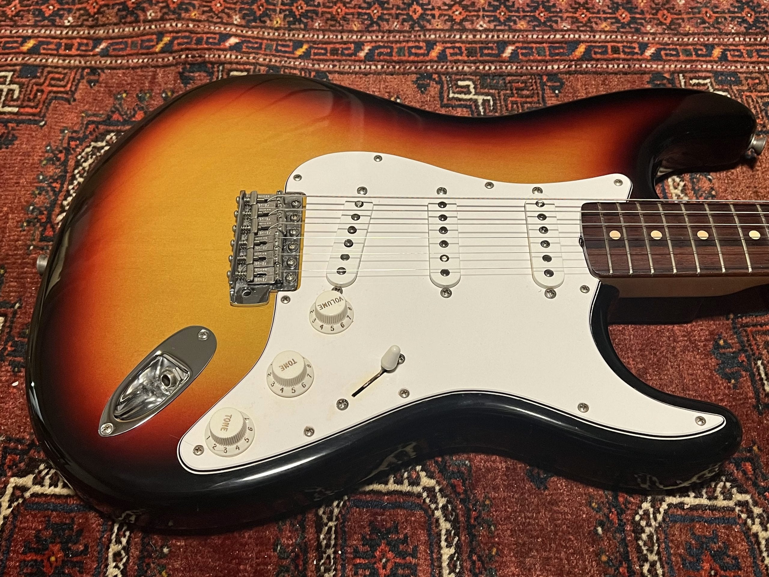 SOLD - 2004 Fender Custom Shop '60 NOS Stratocaster Sunburst