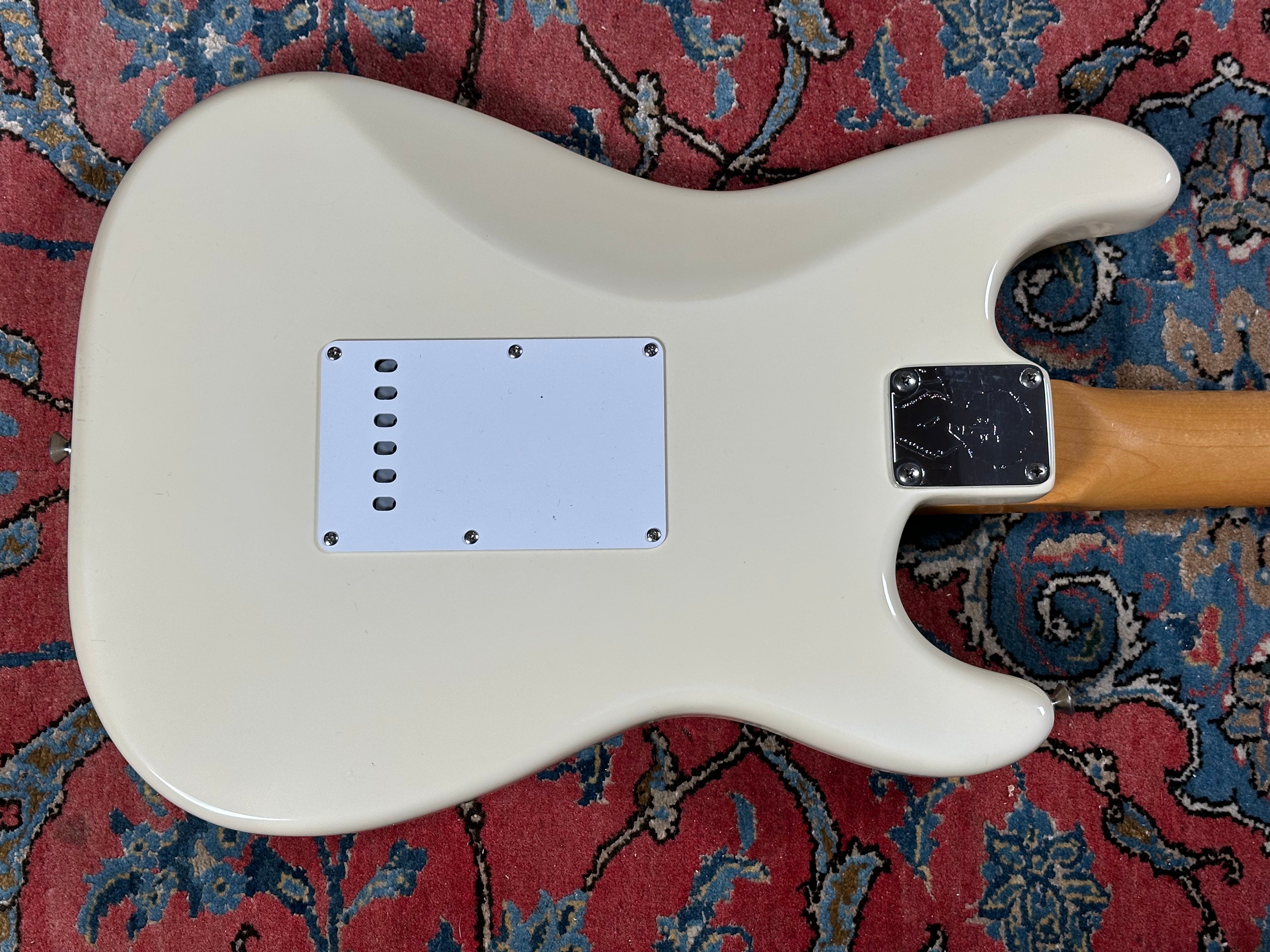 Fender Jimi Hendrix Tribute Stratocaster 1997 Olympic White