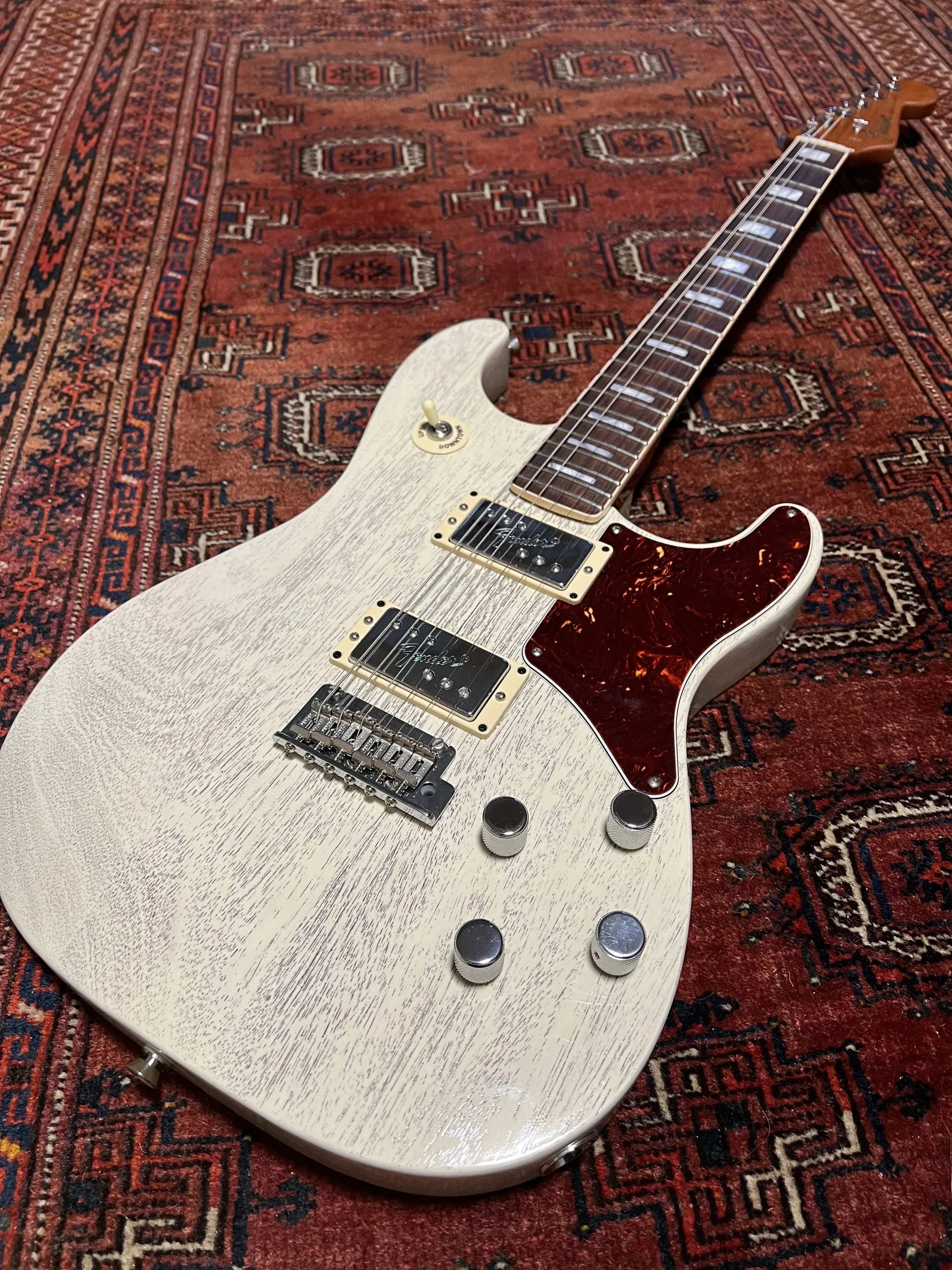 SOLD - Fender Parallel Universe Volume II Uptown Strat RW Static White