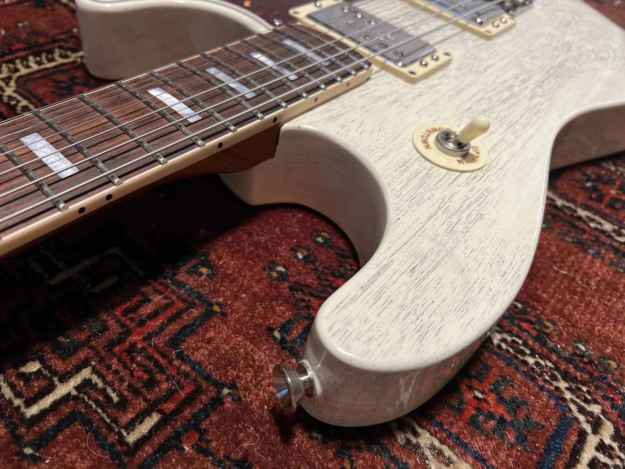 SOLD - Fender Parallel Universe Volume II Uptown Strat RW Static White