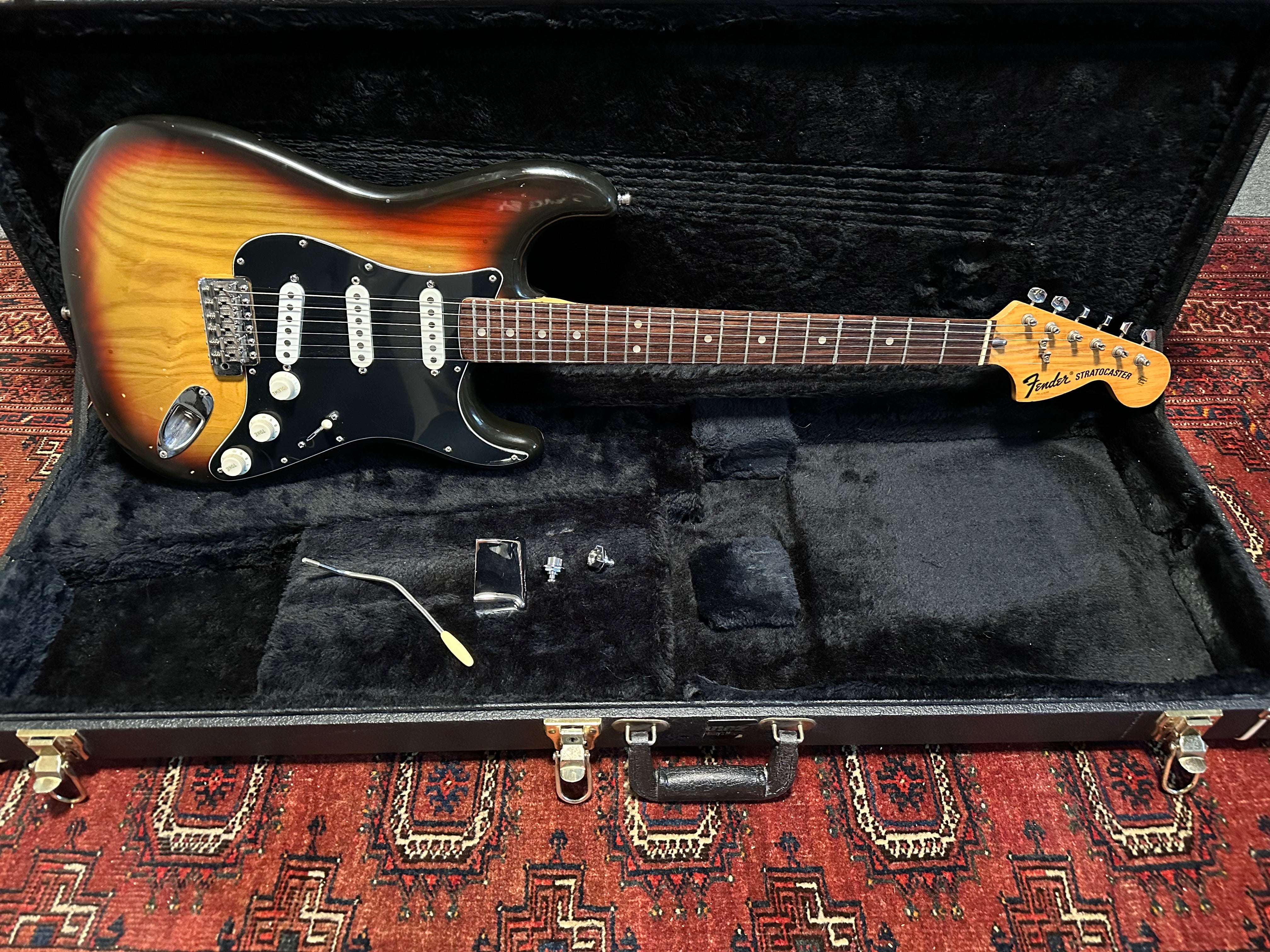 Fender Stratocaster Rosewood Fretboard 1976 Sunburst