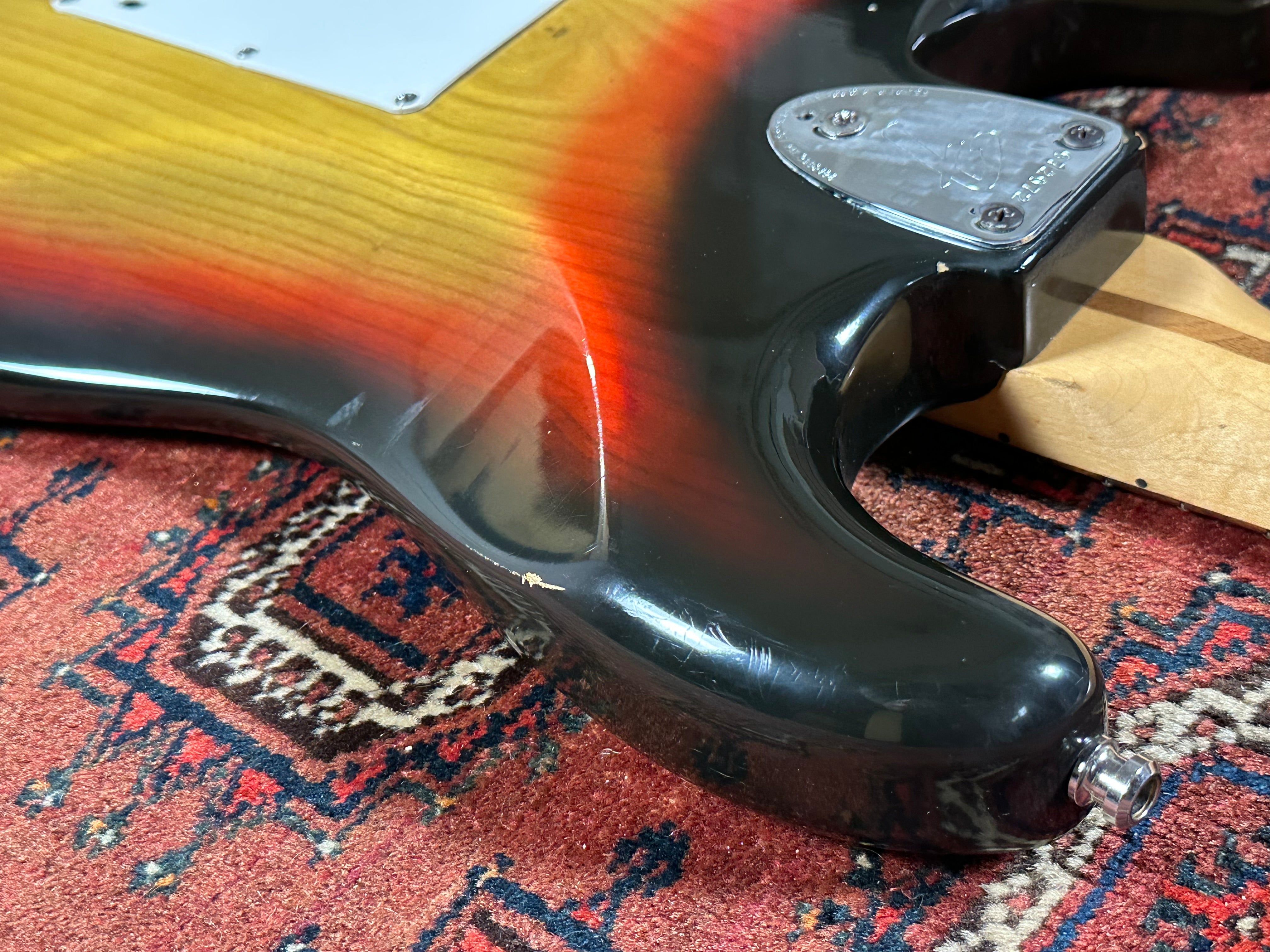 Fender Stratocaster Rosewood Fretboard 1976 Sunburst