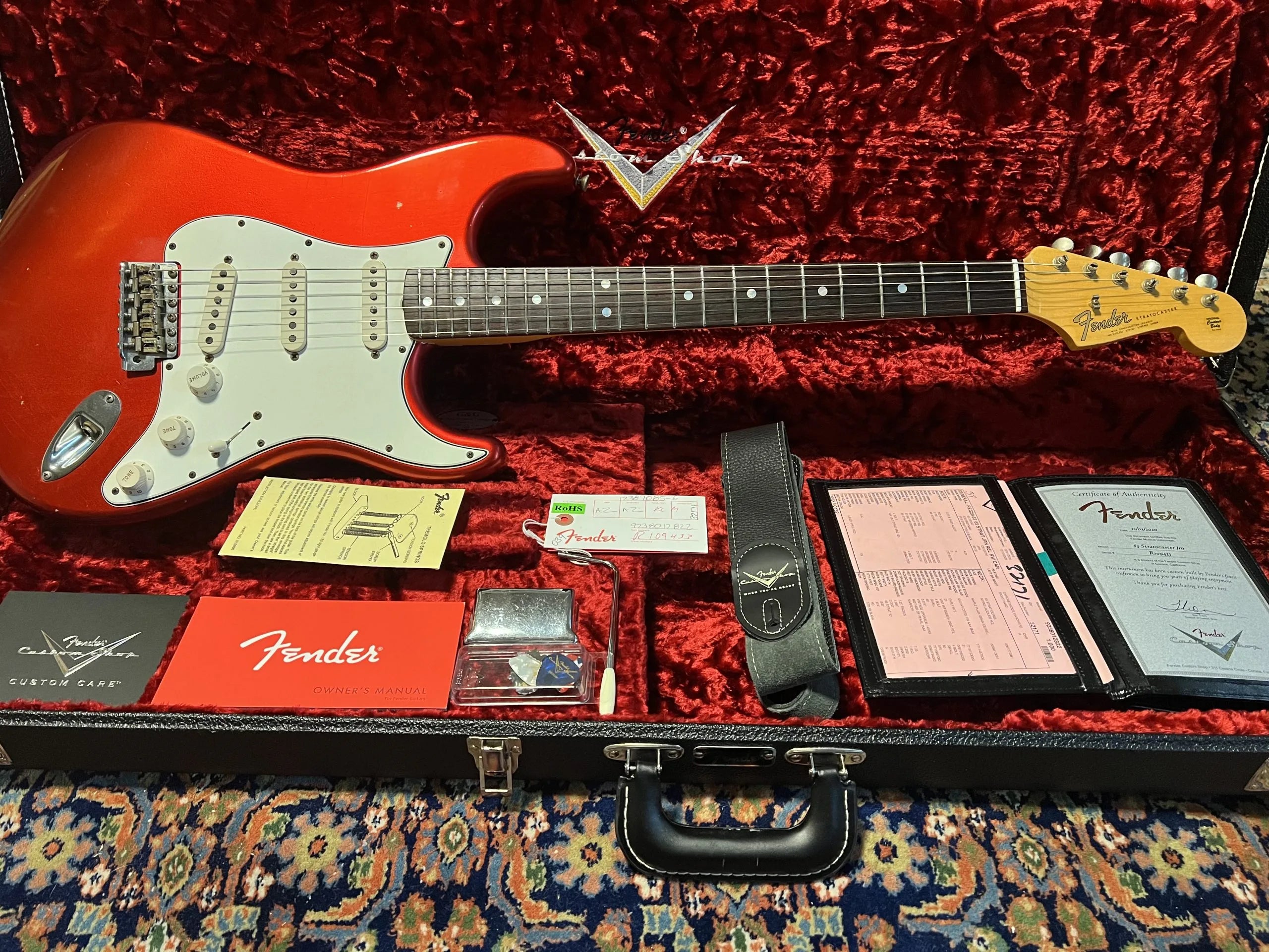 SOLD - 2020 Fender Custom Shop '65 Journeyman Stratocaster Candy Apple Red