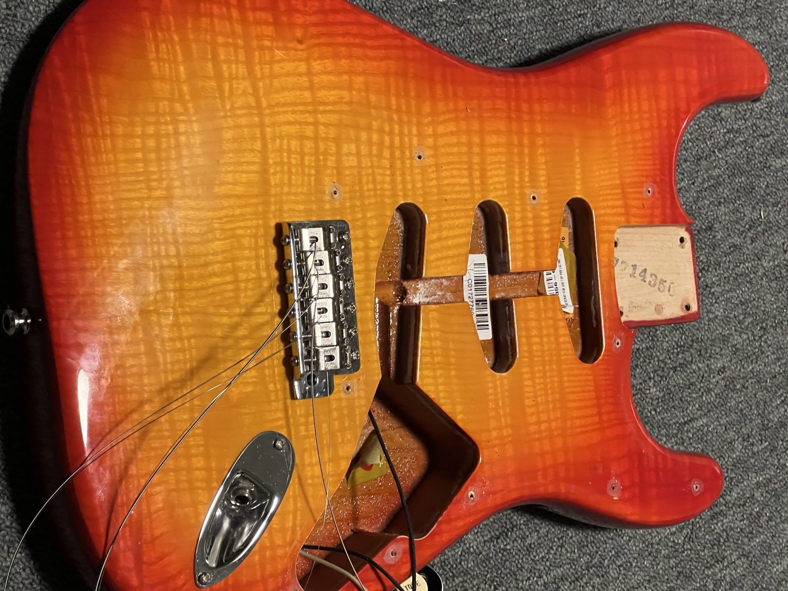 SOLD - 2019 Rarities American Original 60s Flame Ash Top Plasma Red Burst