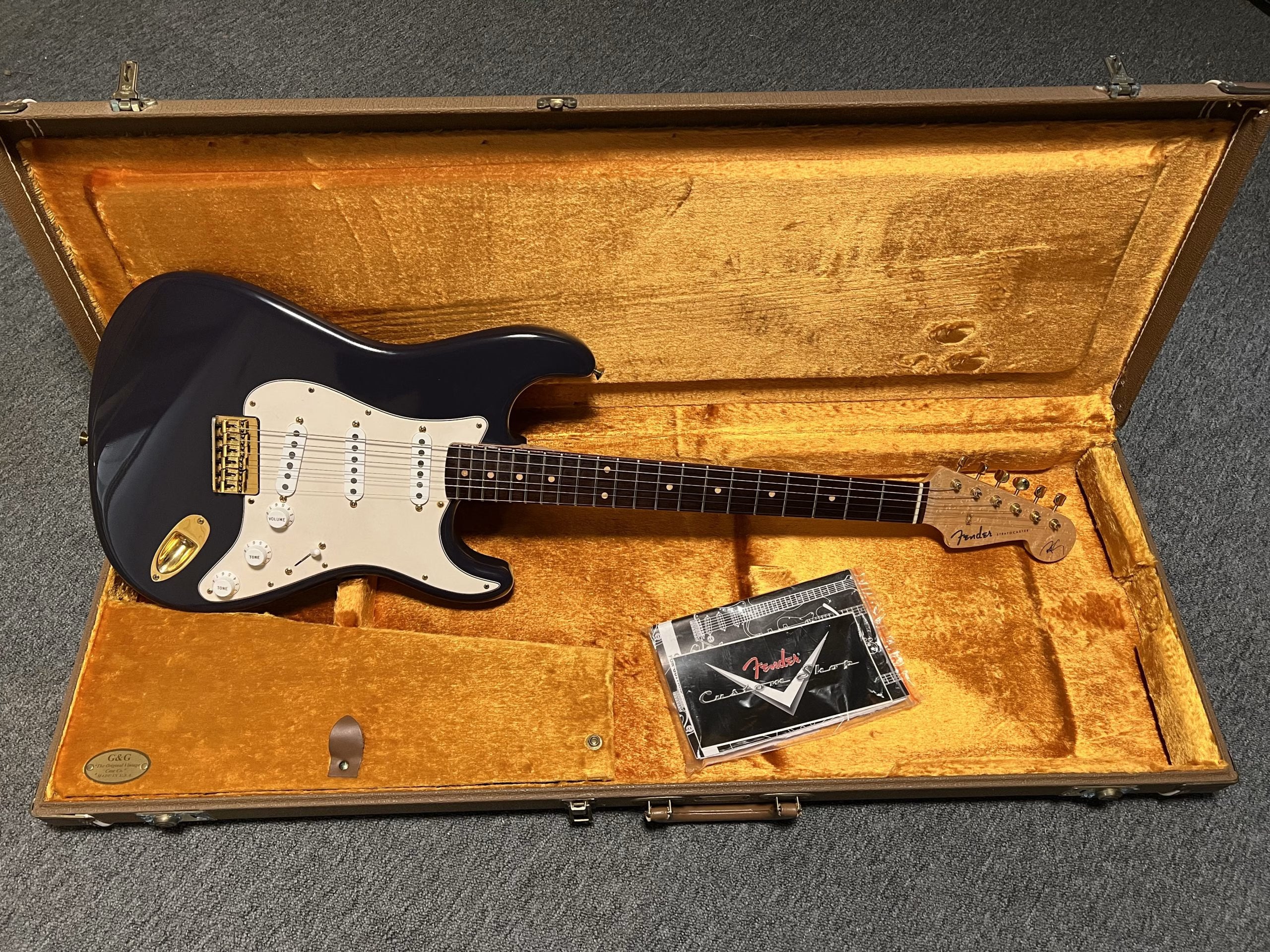 SOLD - 2005 Custom Shop Robert Cray Signature Violet