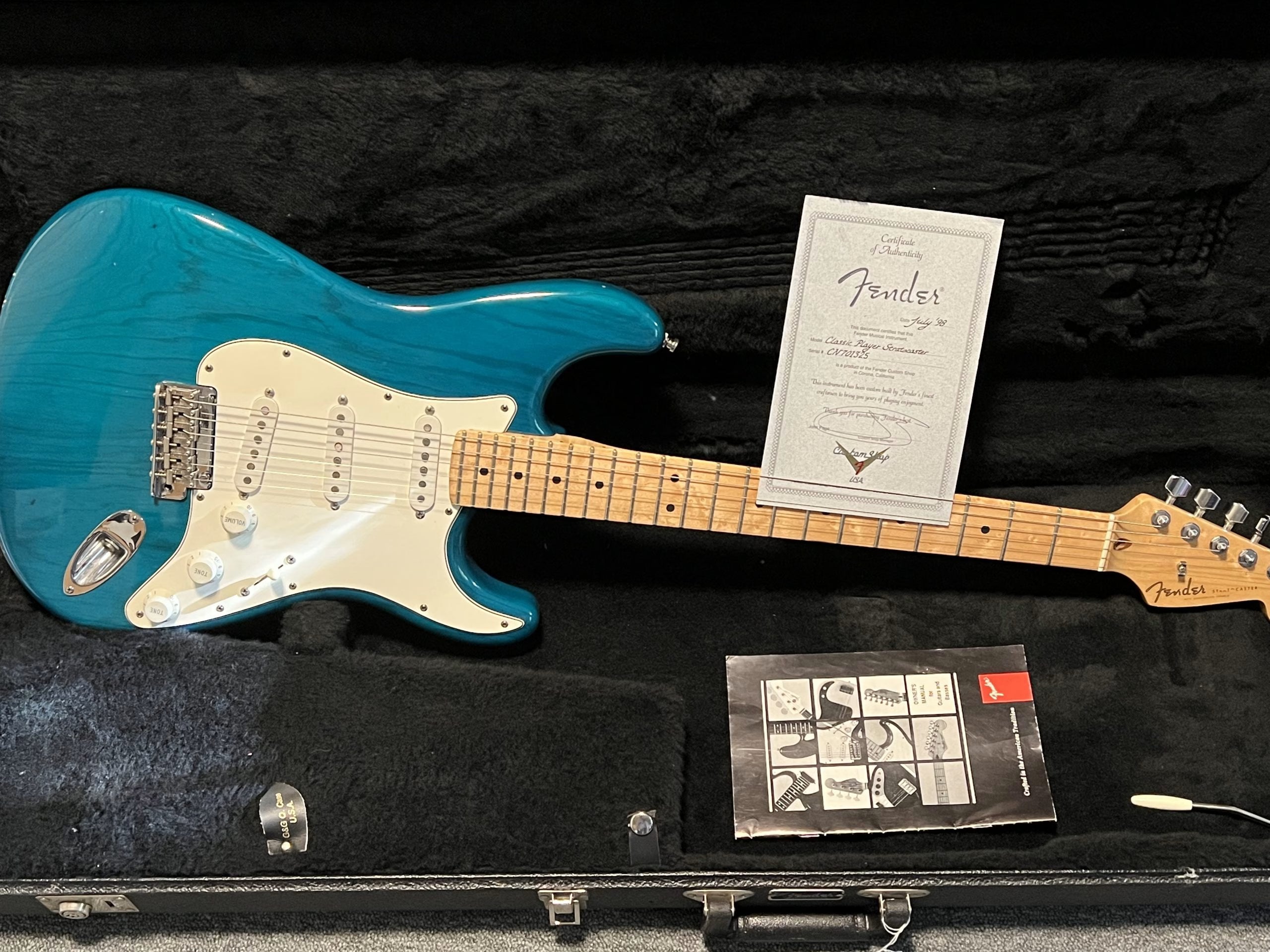 SOLD - 1998 Custom Shop Classic Player Transparant Teal