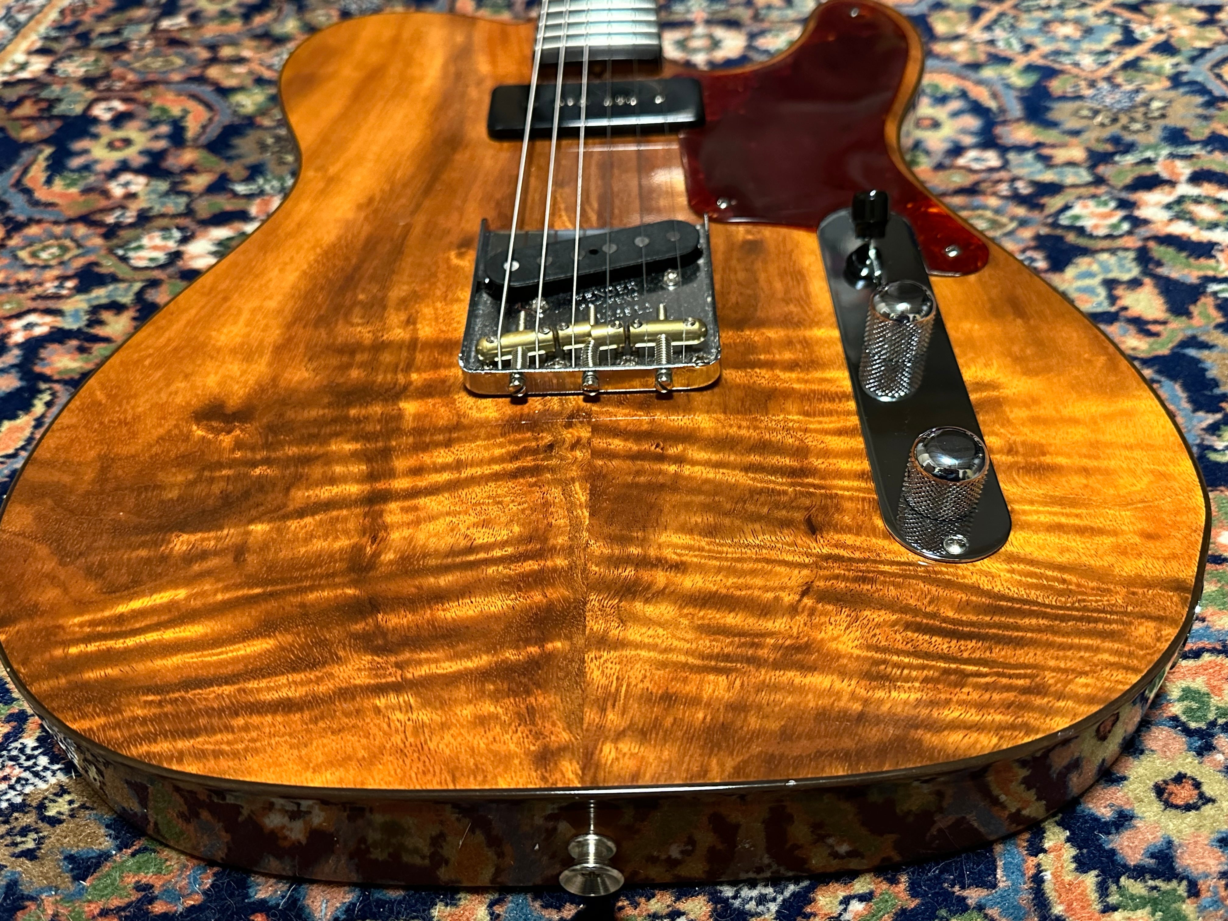 SOLD – 2023 Fender Custom Shop Artisan Koa Telecaster Aged Natural