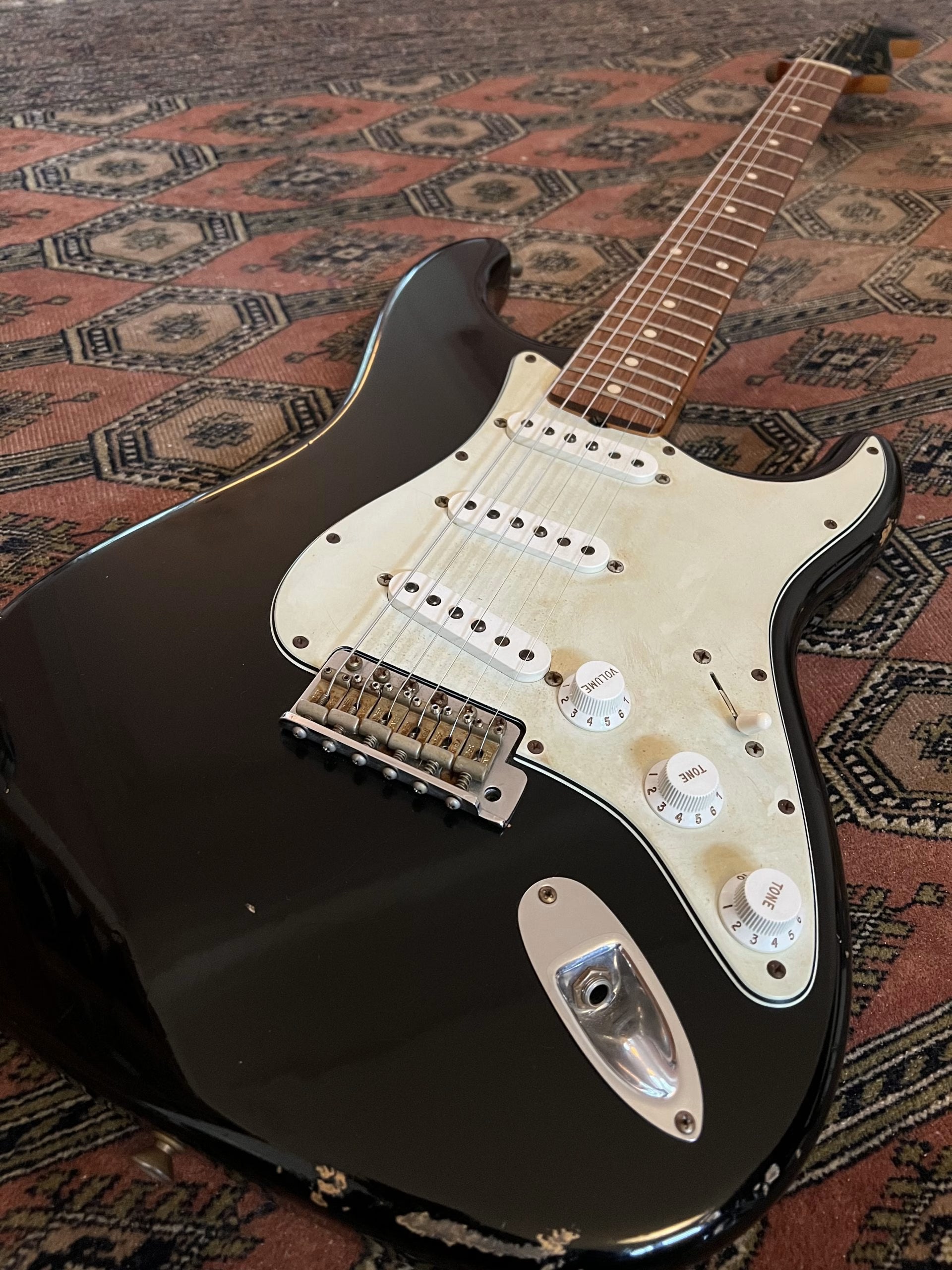 SOLD - 2007 Custom Shop 60s Relic Stratocaster Black
