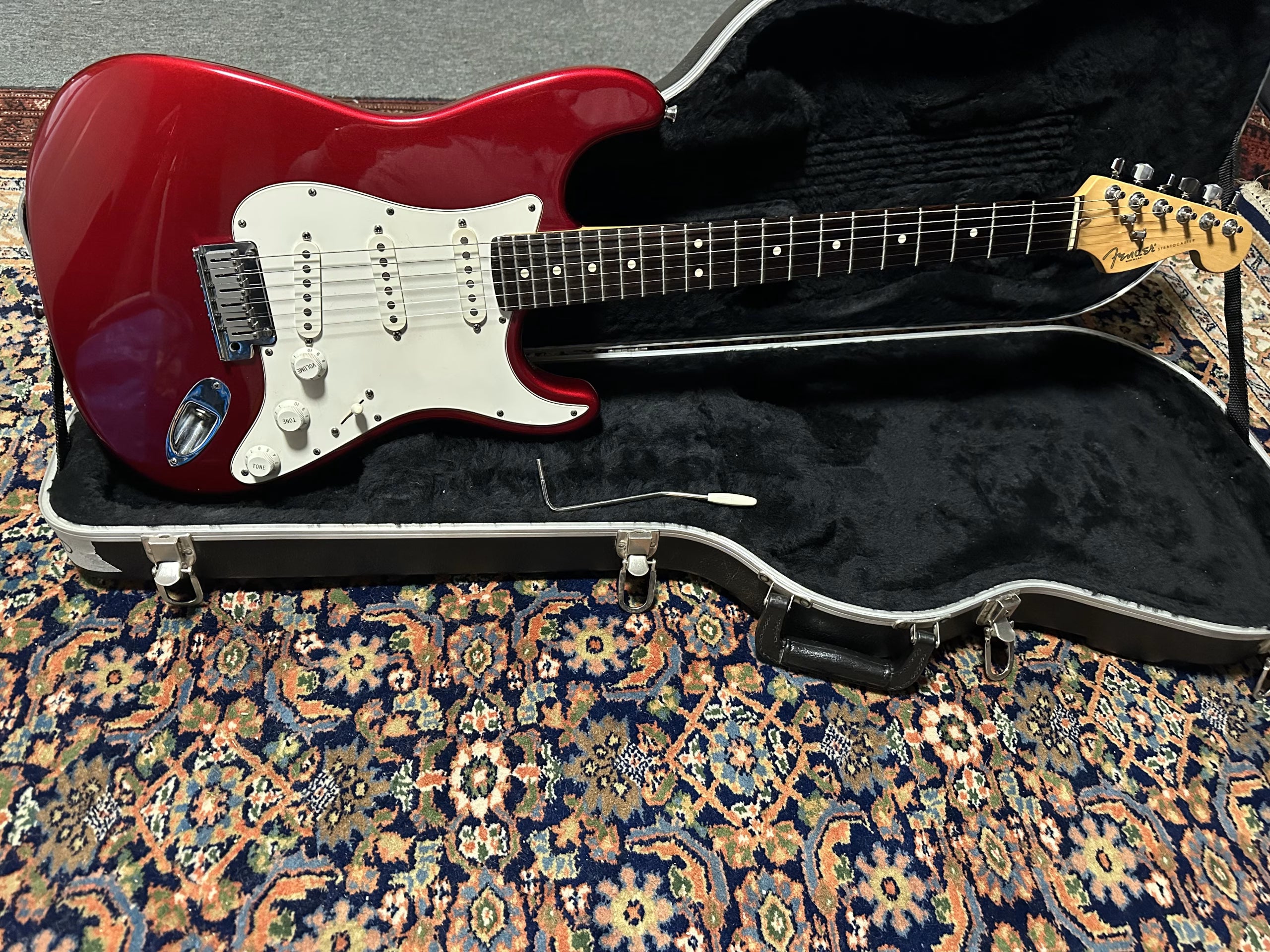 SOLD - 1996 Fender American Standard Stratocaster Candy Apple Red