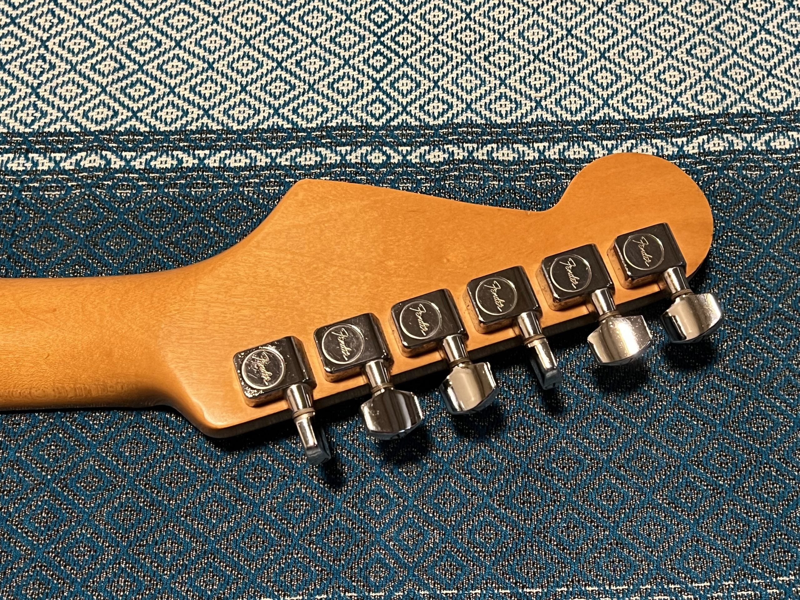 SOLD - 1988 American Standard Arctic White