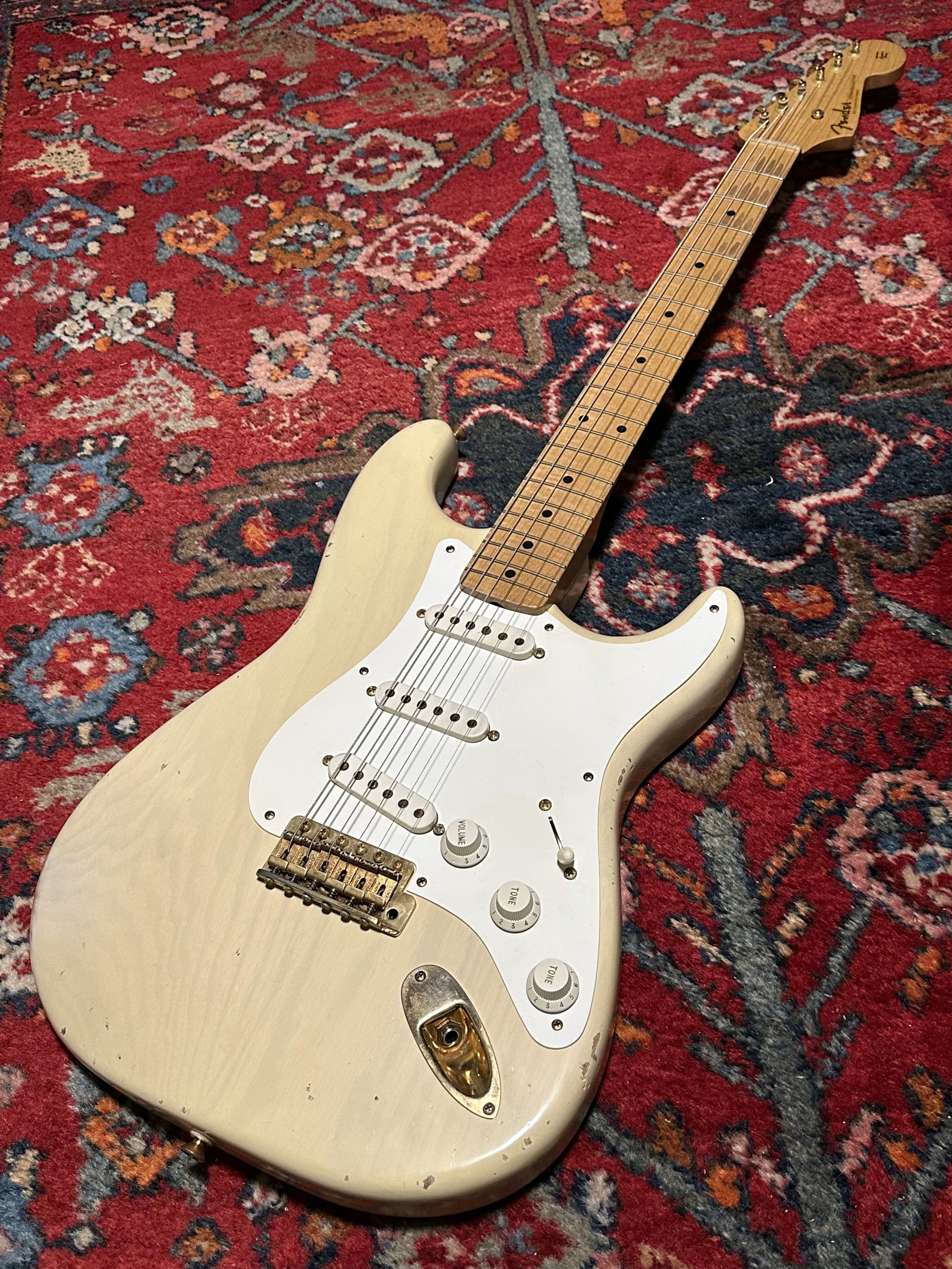 SOLD - 1999 Fender Custom Shop '50s Cunetto Relic Stratocaster 'Mary Kaye' Vintage Blonde