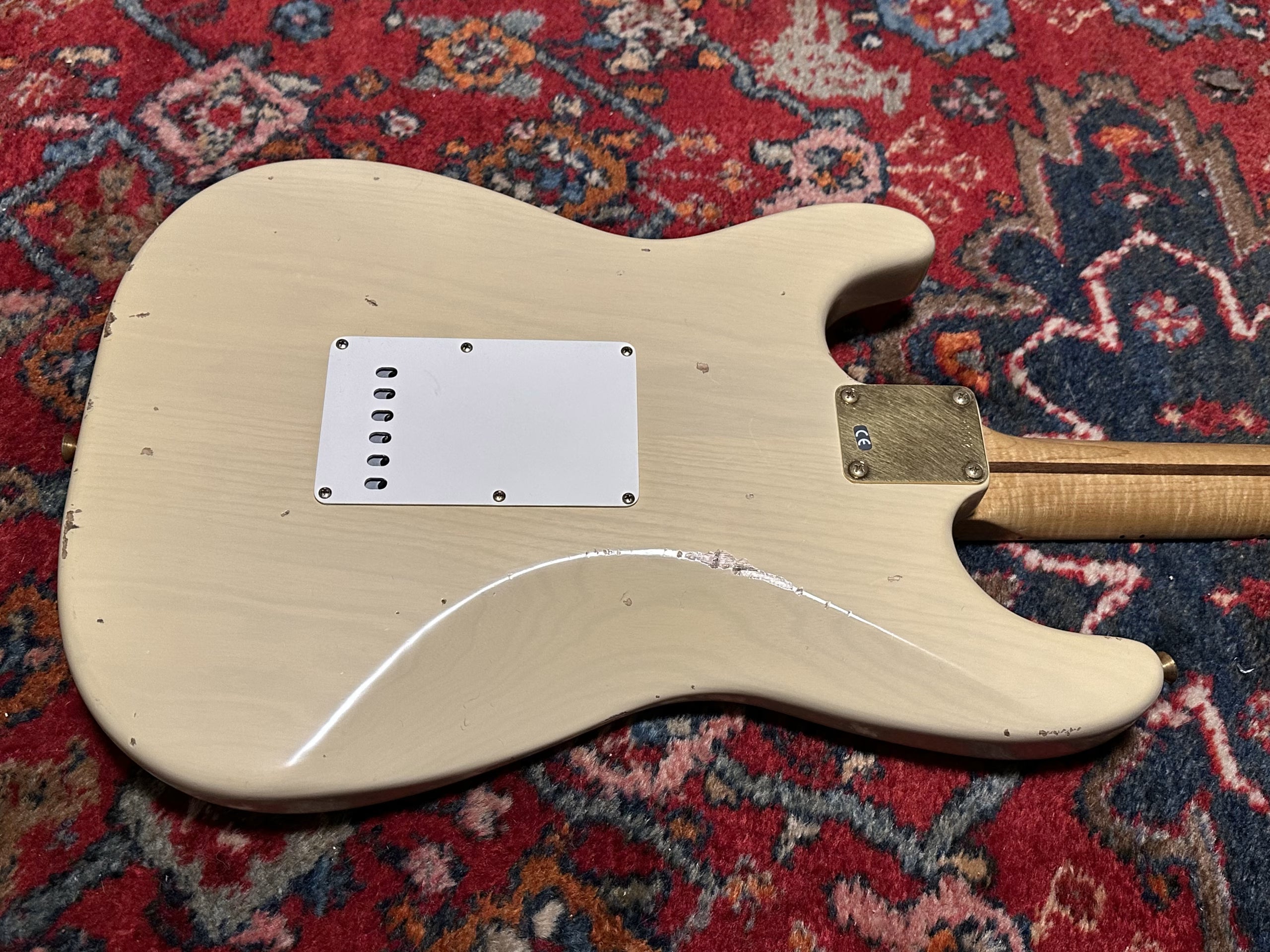 SOLD - 1999 Fender Custom Shop '50s Cunetto Relic Stratocaster 'Mary Kaye' Vintage Blonde