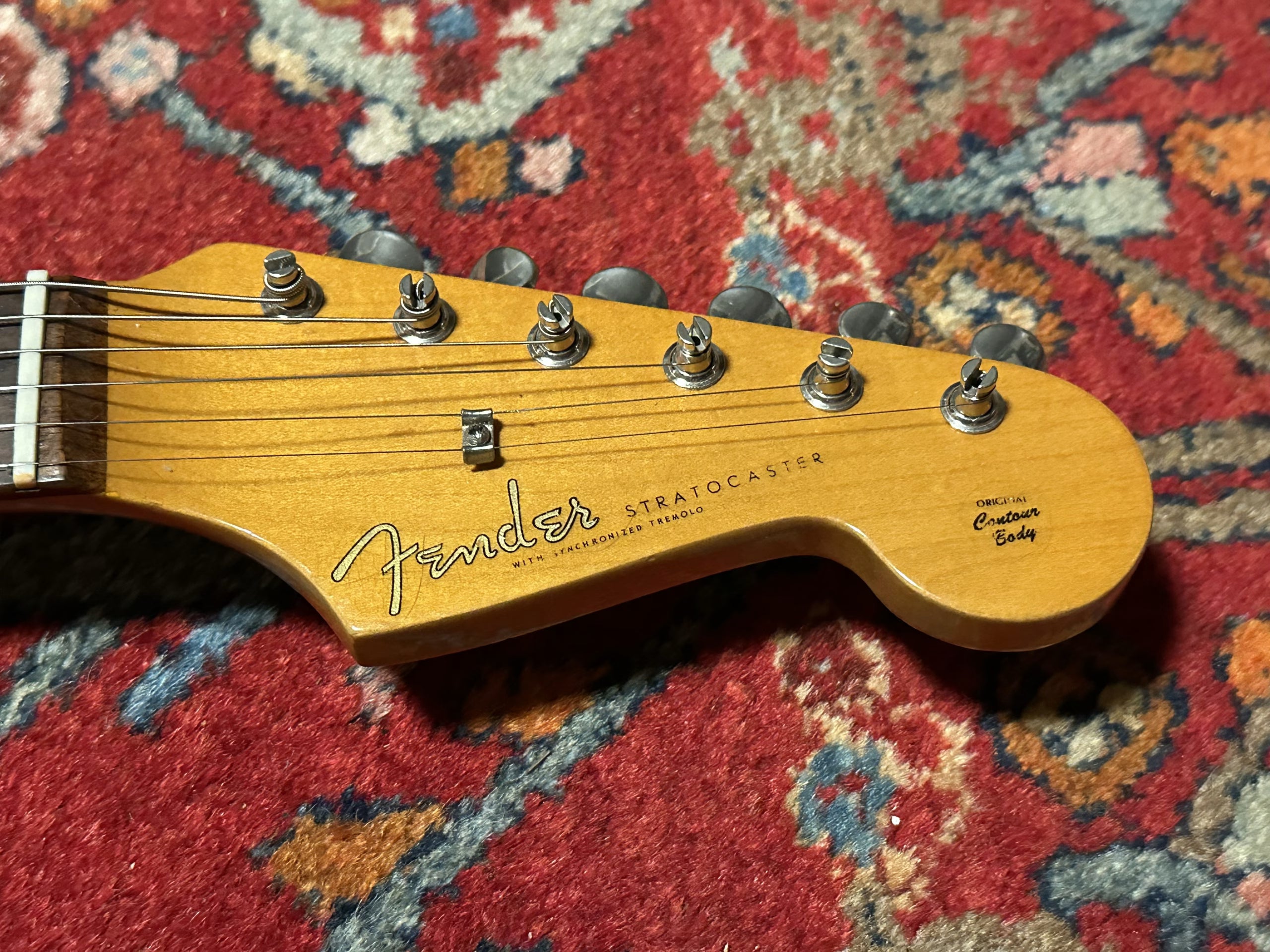 SOLD - 1998 Fender American Vintage '62 Stratocaster Olympic White