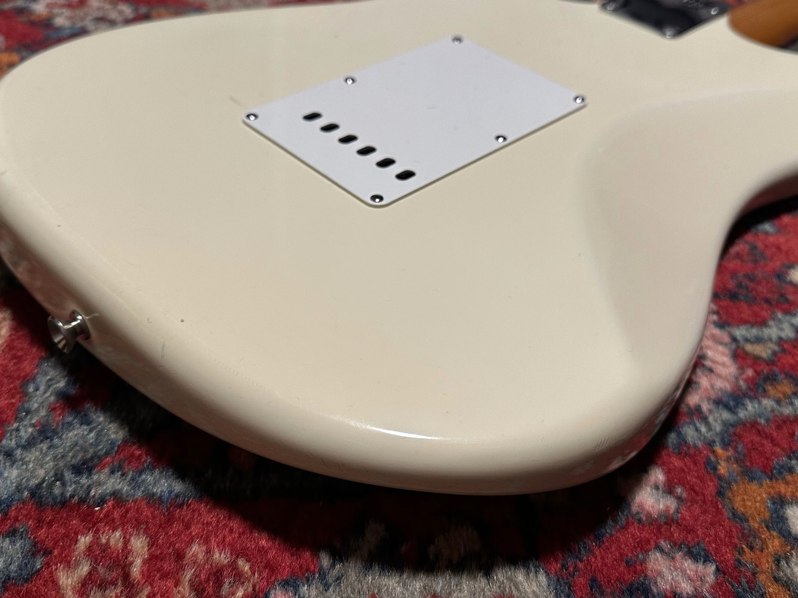SOLD - 1998 Fender American Vintage '62 Stratocaster Olympic White
