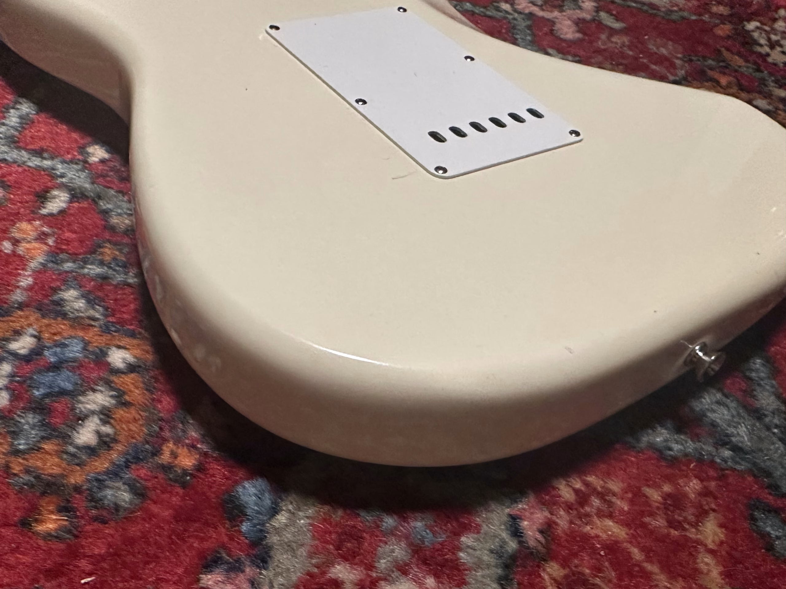 SOLD - 1998 Fender American Vintage '62 Stratocaster Olympic White
