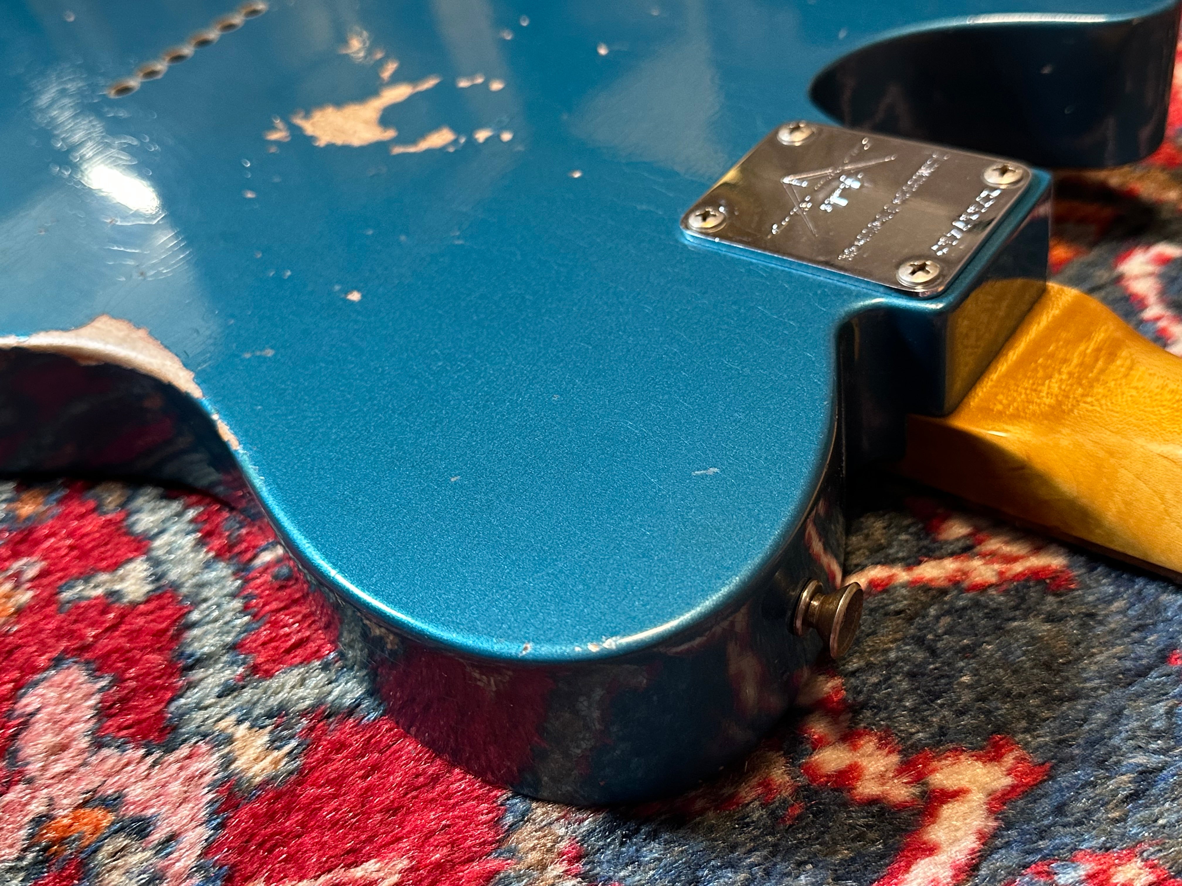 SOLD – 2023 Fender Custom Shop ’60 Limited Edition Relic Telecaster in Ocean Tuquoise