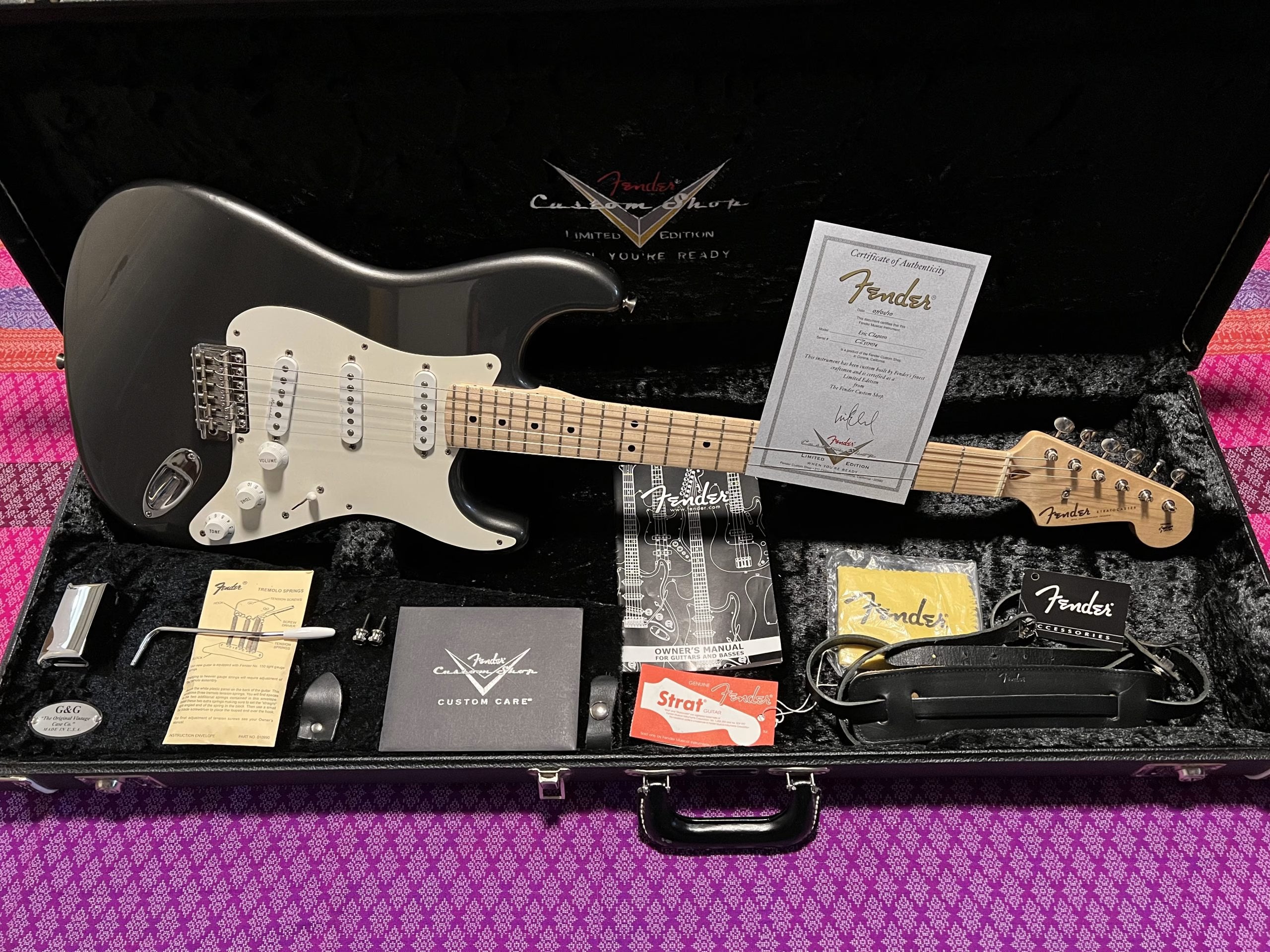 SOLD - 2010 Custom Shop Eric Clapton Limited Edition Stratocaster EC Grey