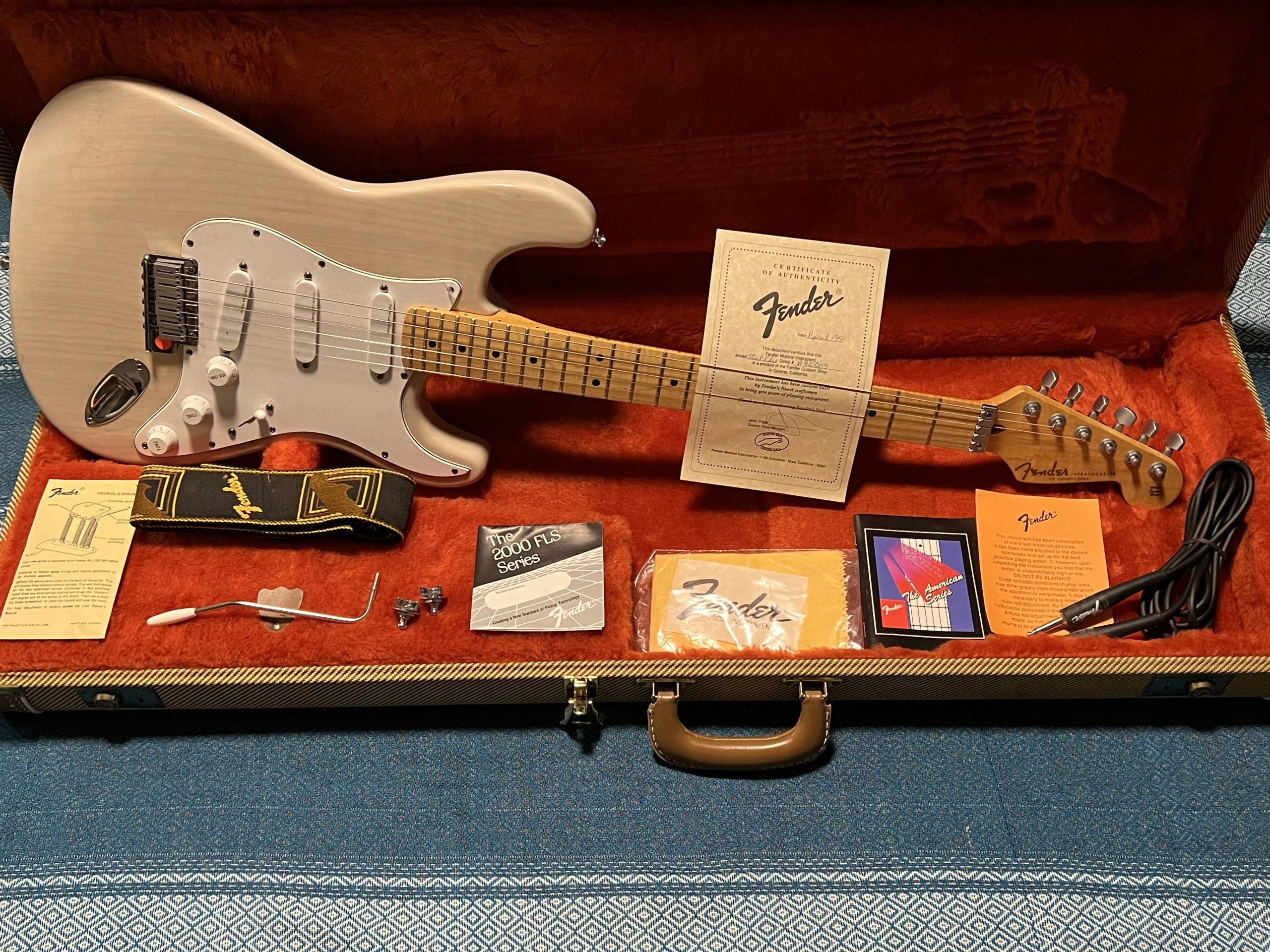 SOLD - 1991 Custom Shop Strat Plus White Blonde