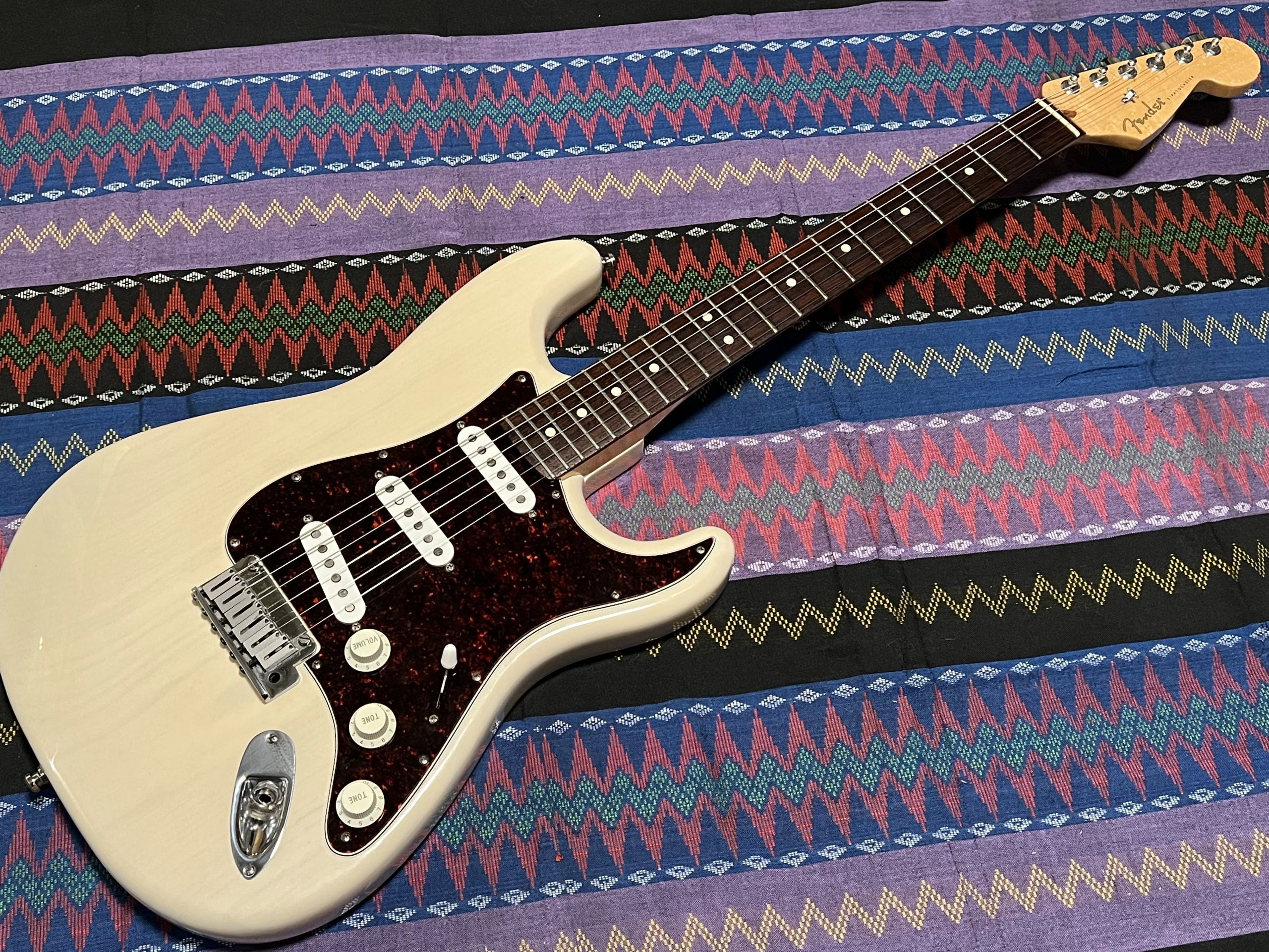 SOLD - 1996 Fender Custom Shop American Classic NOS Stratocaster White Blonde