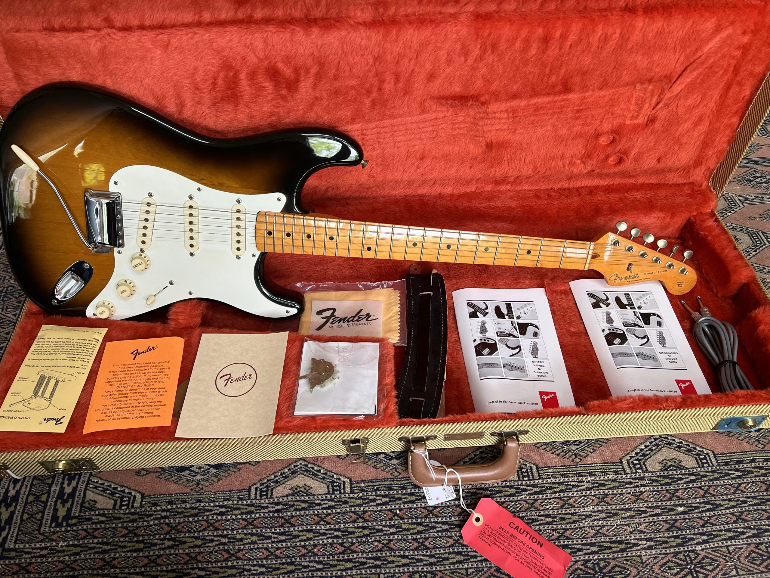 SOLD - 1982 Vintage Reissue '57 Stratocaster Sunburst - MINT!