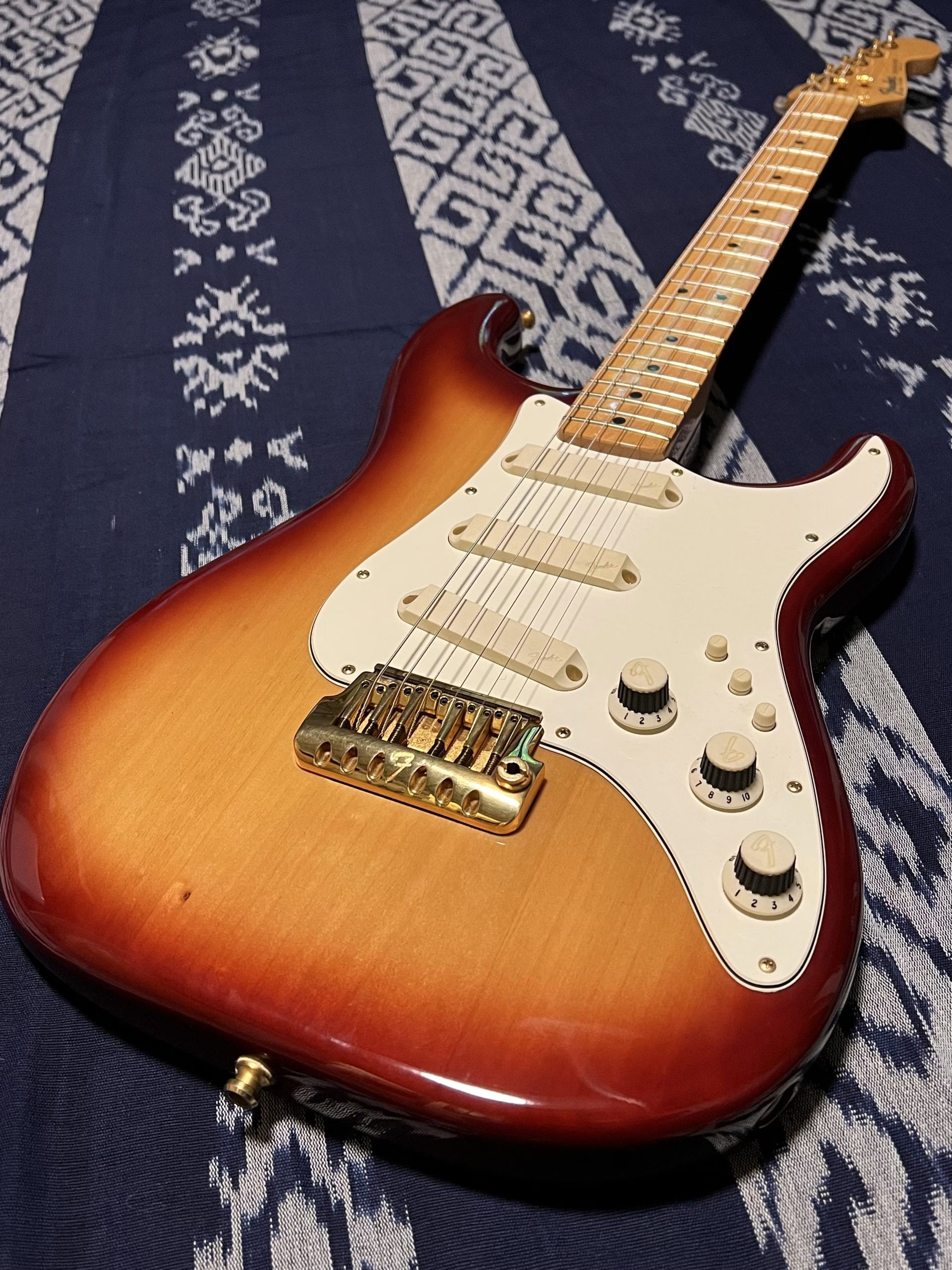 SOLD - 1983 Gold Elite Stratocaster Sienna Sunburst