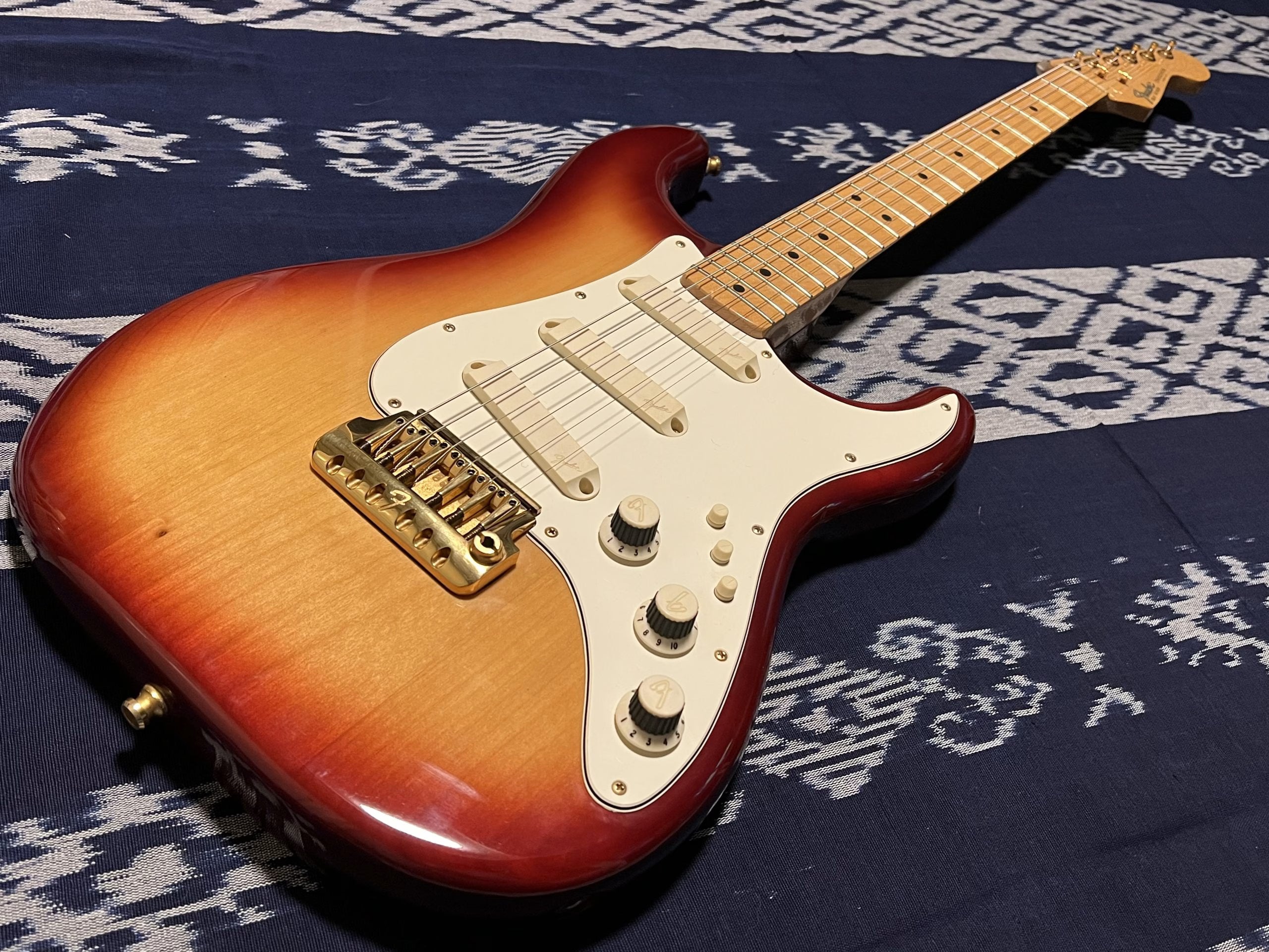 SOLD - 1983 Gold Elite Stratocaster Sienna Sunburst