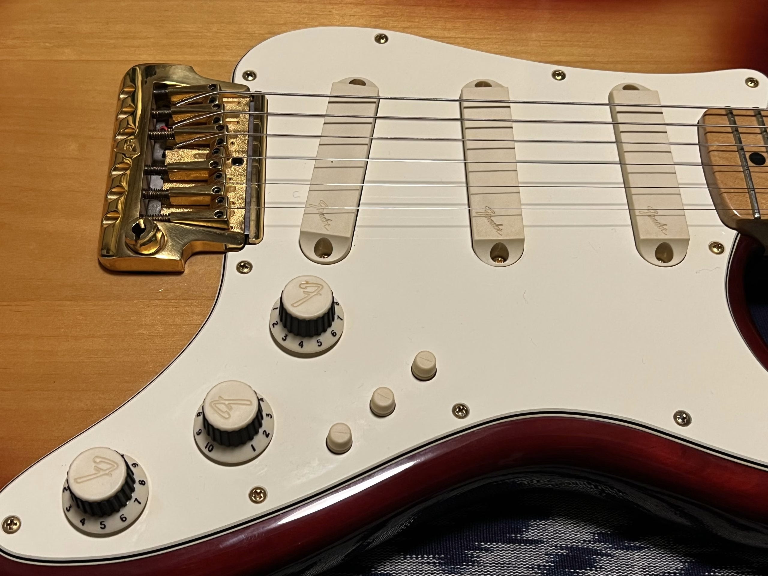 SOLD - 1983 Gold Elite Stratocaster Sienna Sunburst