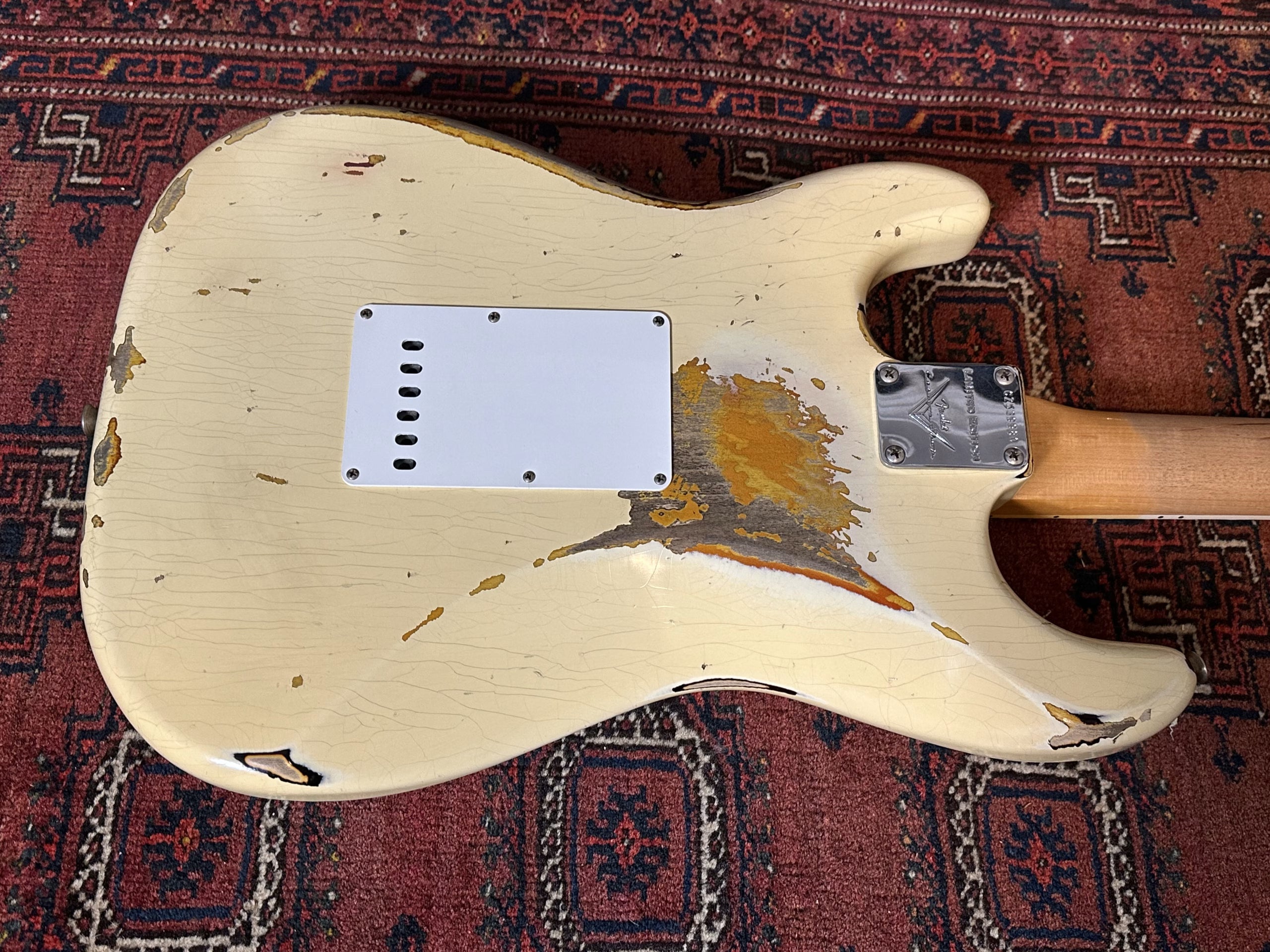 SOLD - Fender Custom Shop '67 LTD NAMM Heavy Relic Stratocaster 2019 Vintage White over Sunburst
