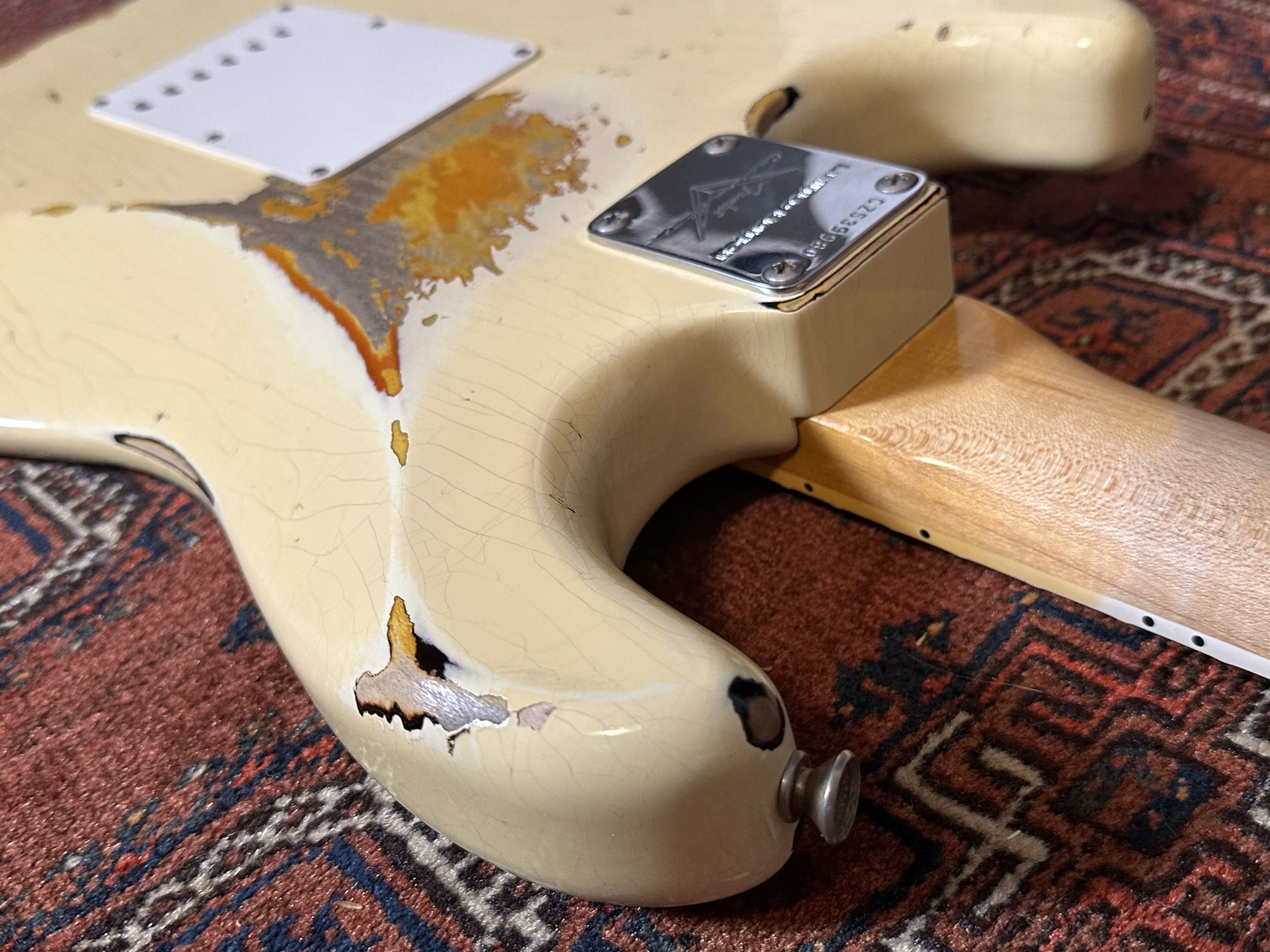 SOLD - Fender Custom Shop '67 LTD NAMM Heavy Relic Stratocaster 2019 Vintage White over Sunburst
