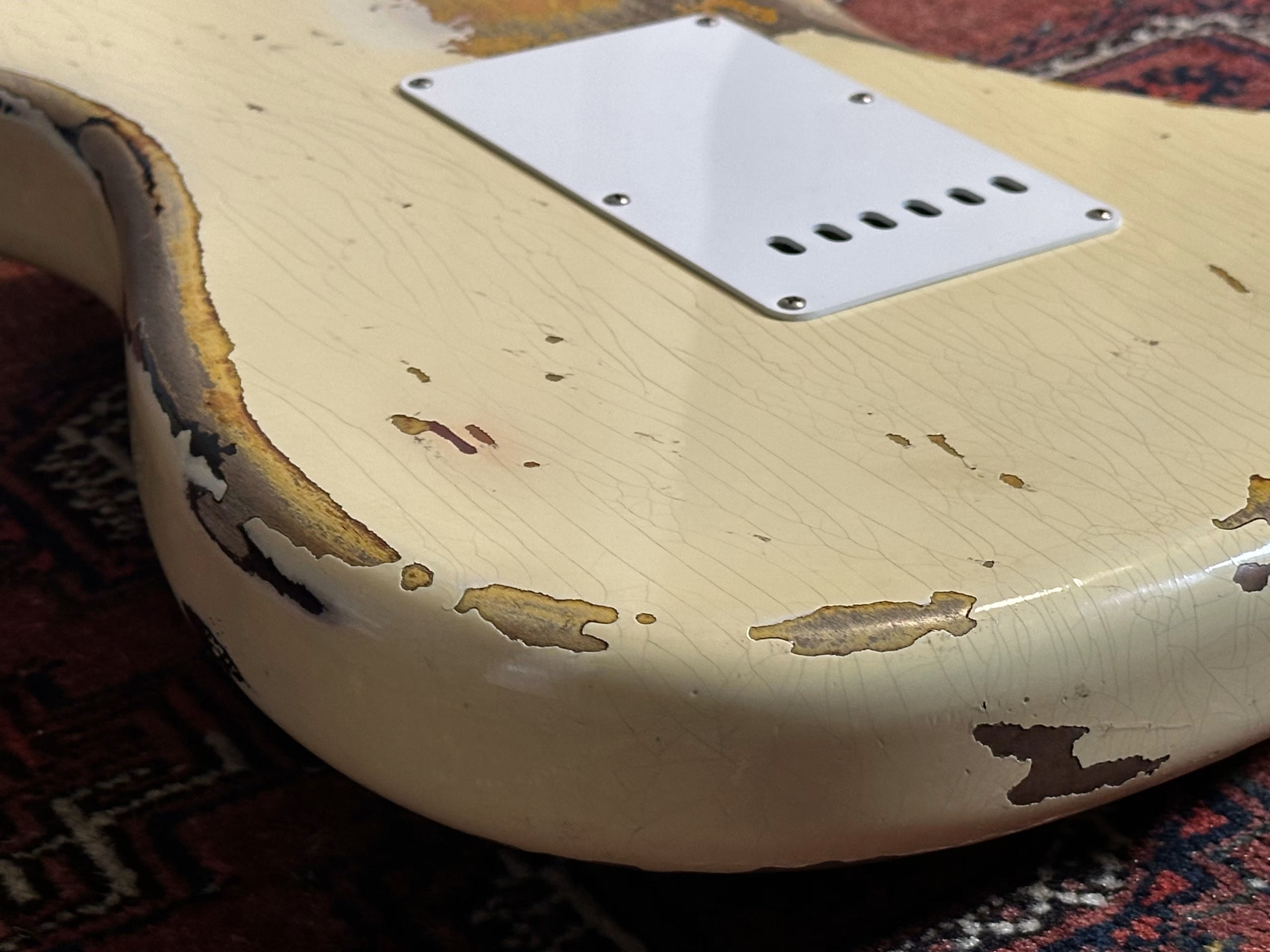 SOLD - Fender Custom Shop '67 LTD NAMM Heavy Relic Stratocaster 2019 Vintage White over Sunburst