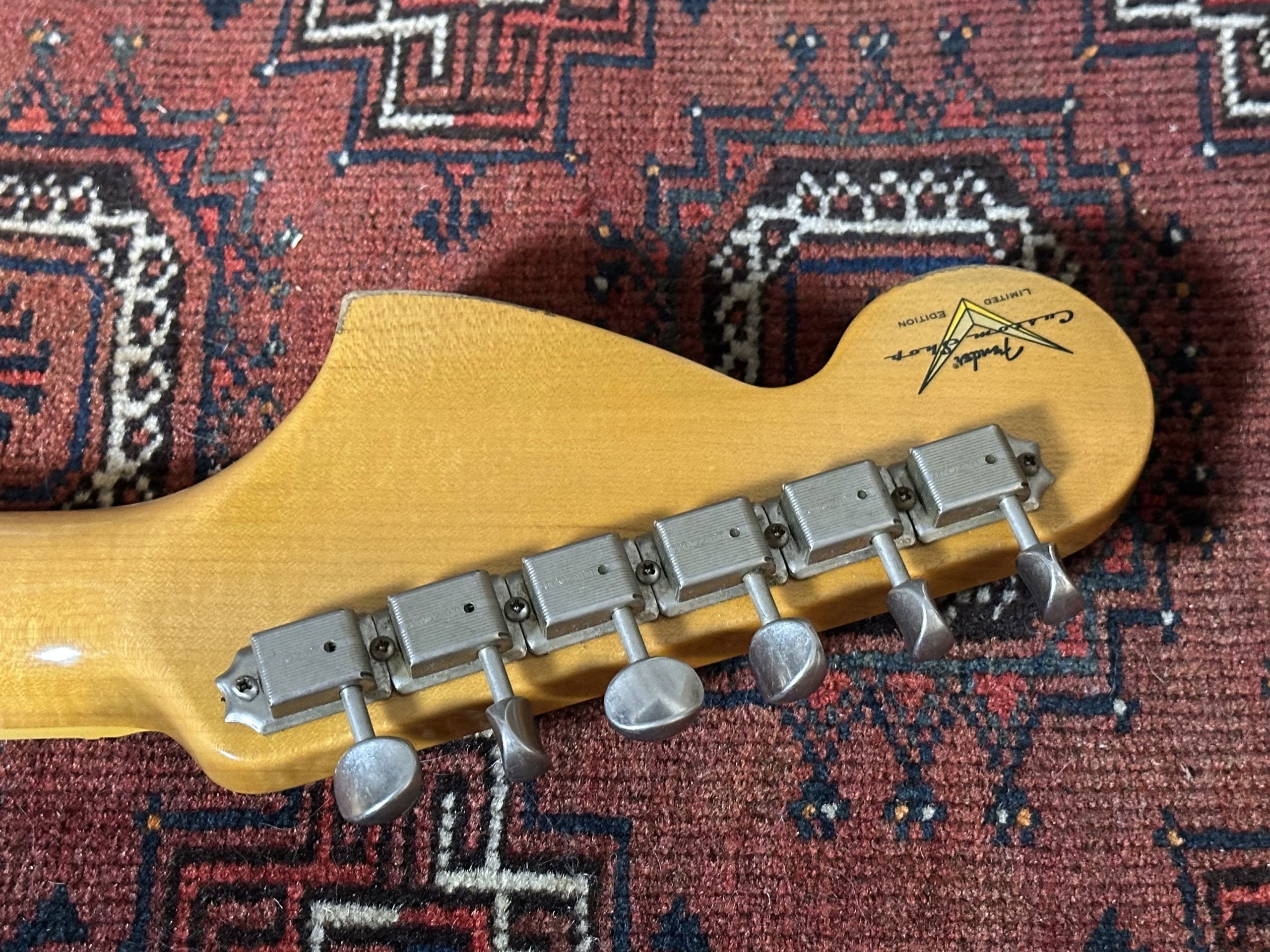SOLD - Fender Custom Shop '67 LTD NAMM Heavy Relic Stratocaster 2019 Vintage White over Sunburst