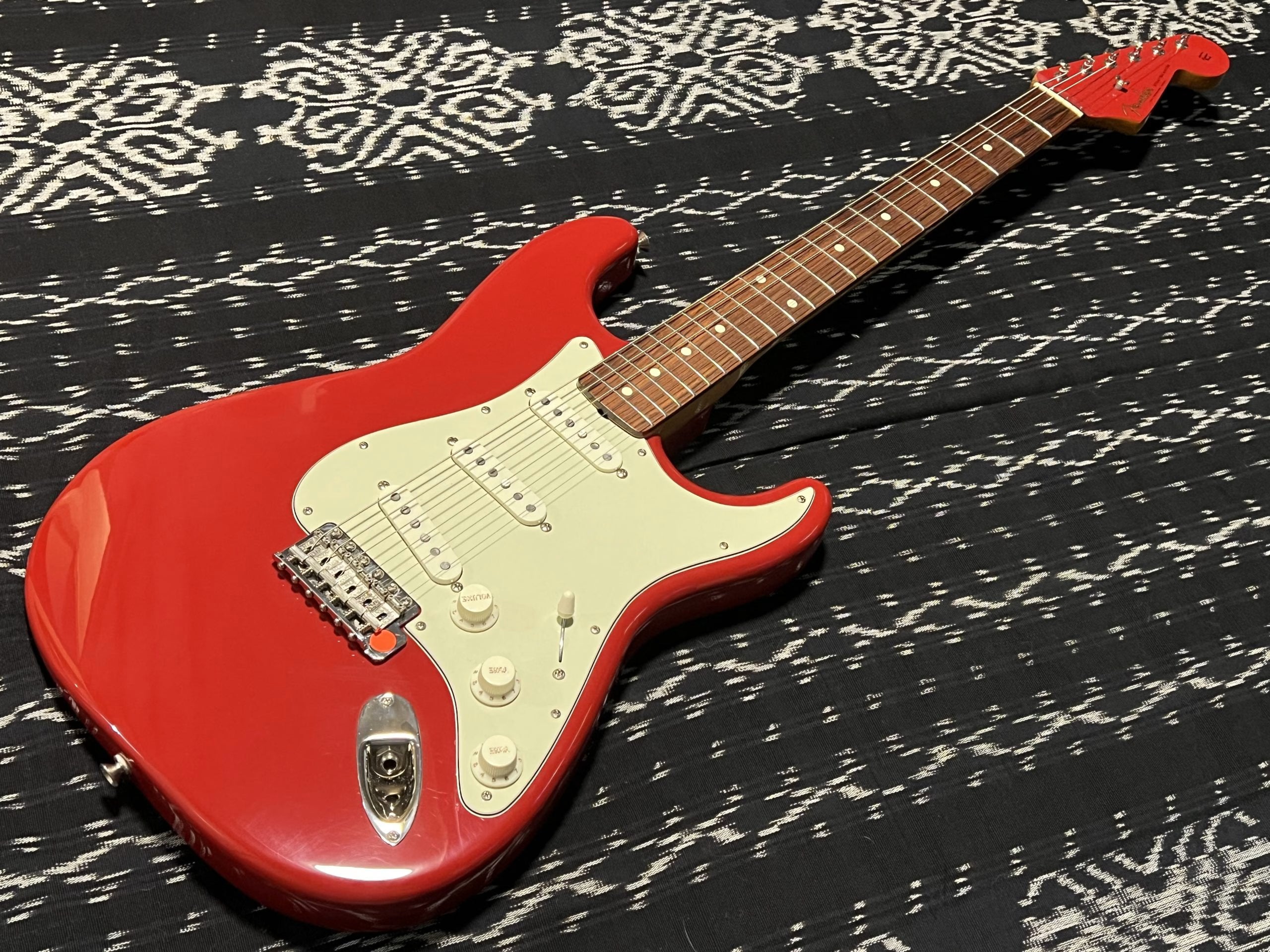 SOLD - 1992 Custom Shop 62 Stratocaster Dakota Red