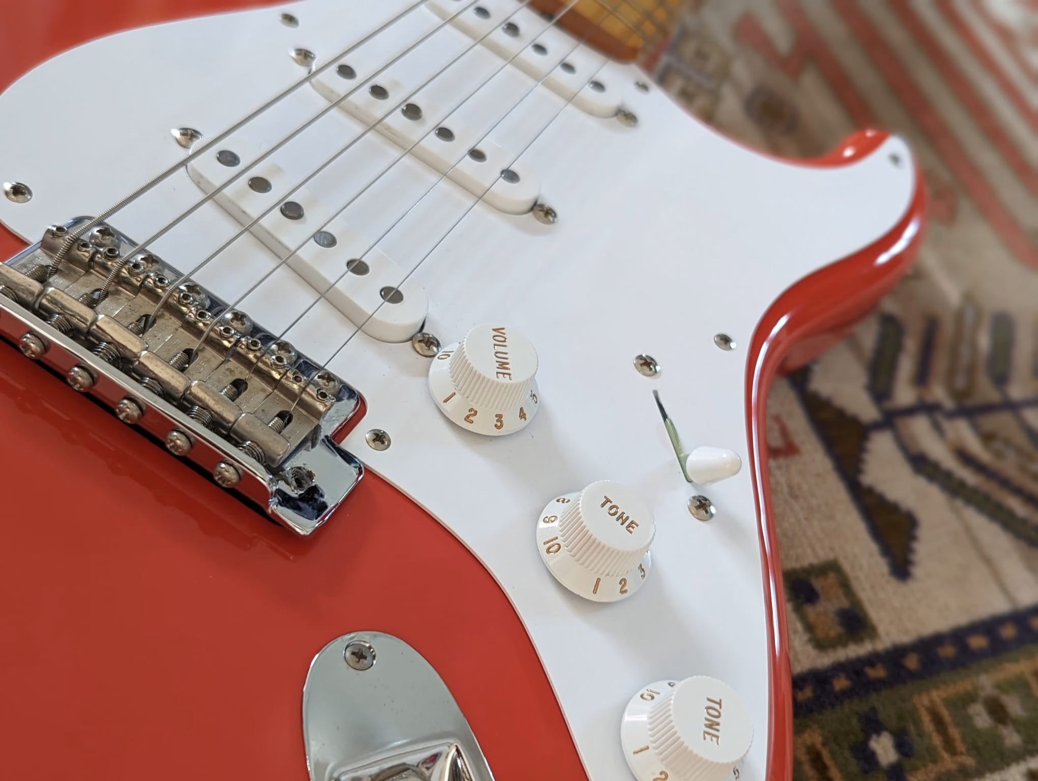 SOLD - 1996 Hank Marvin Stratocaster Japan (export) Limited Edition Series